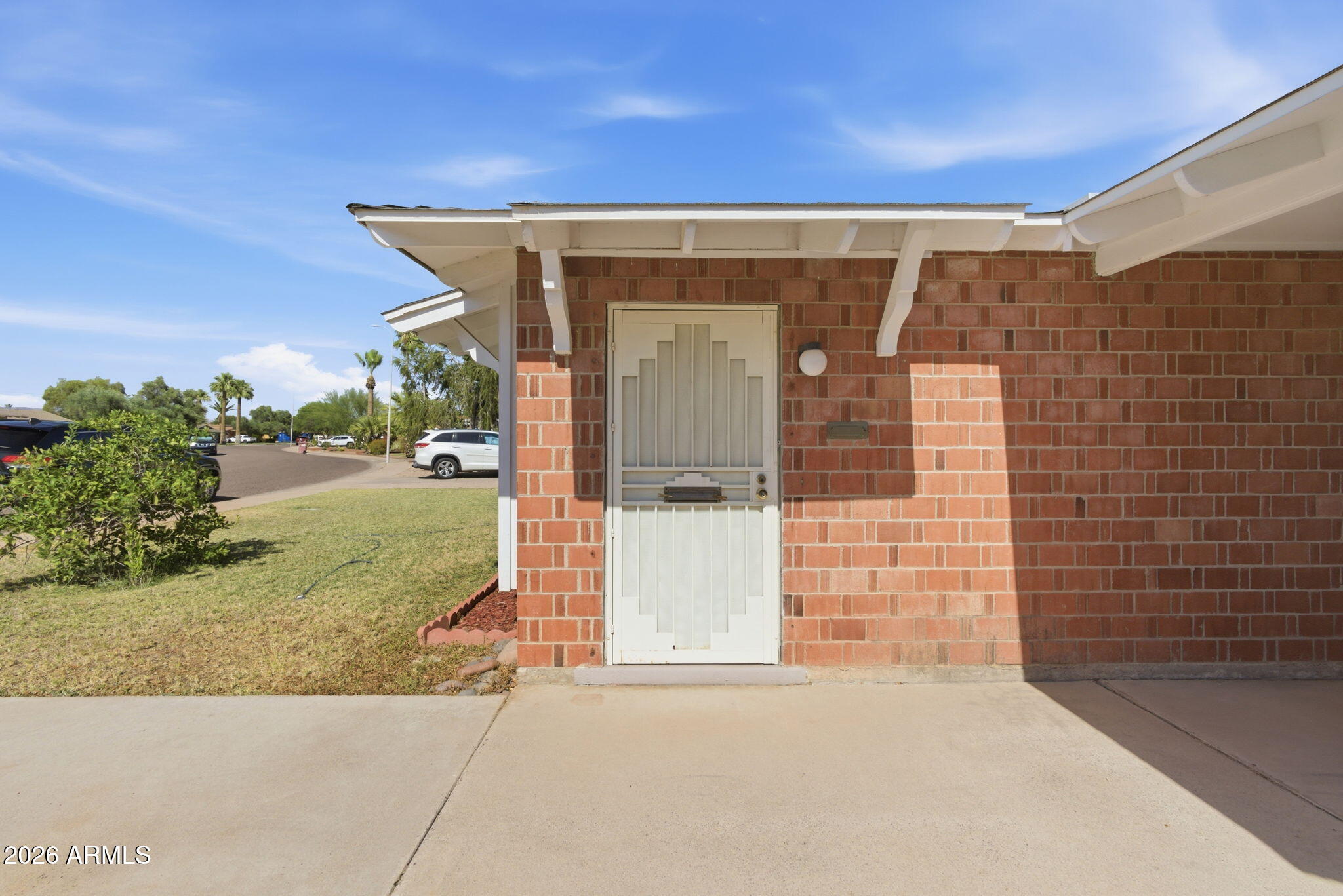 8425 E RANCHO VISTA Drive