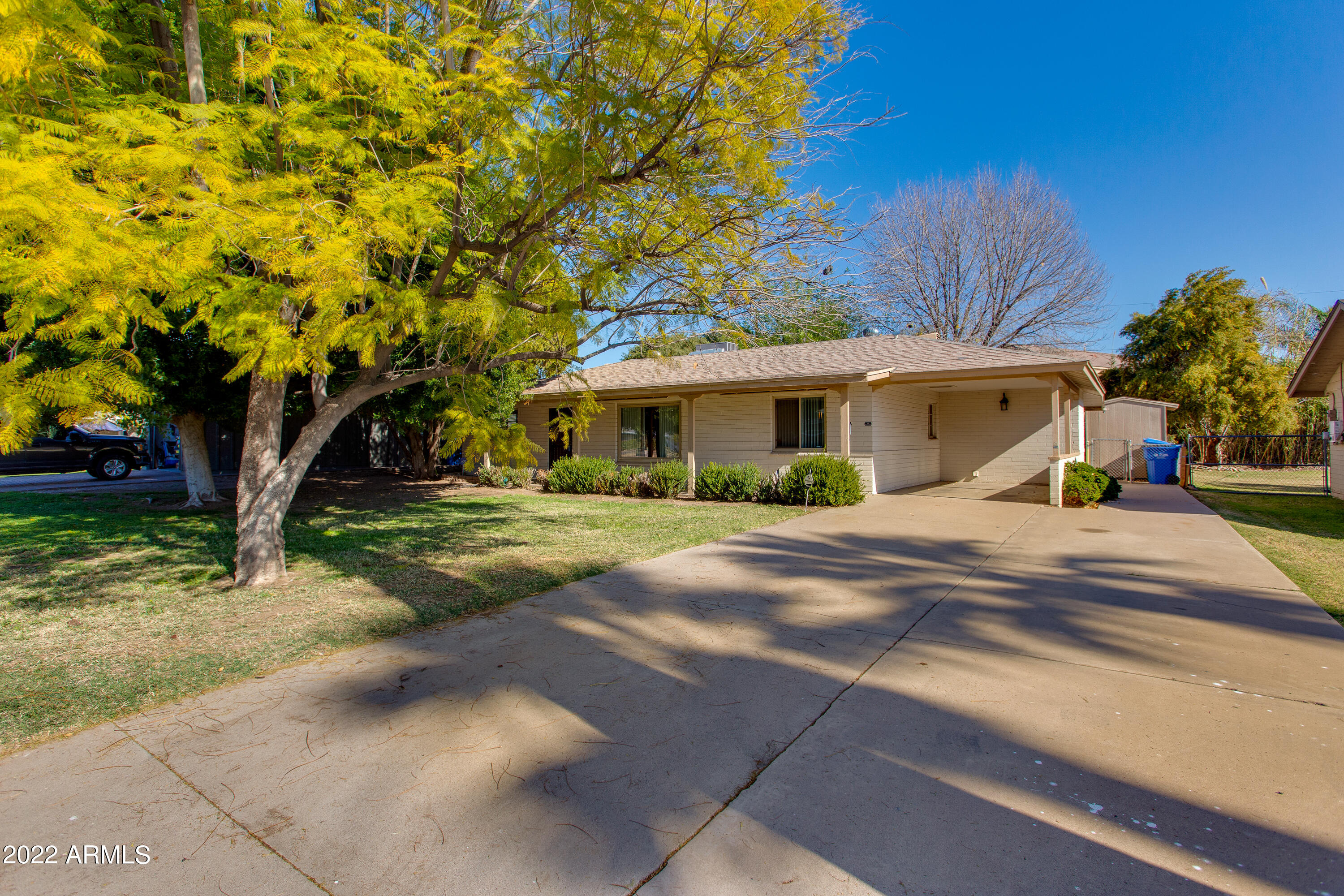 Photo 1 of 28 — 6615 N 10Th Place, Phoenix, AZ 85014