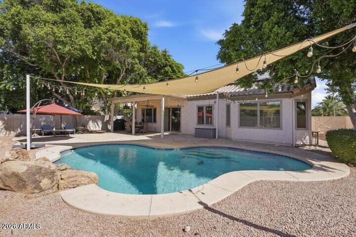 11203 W Cottonwood Lane