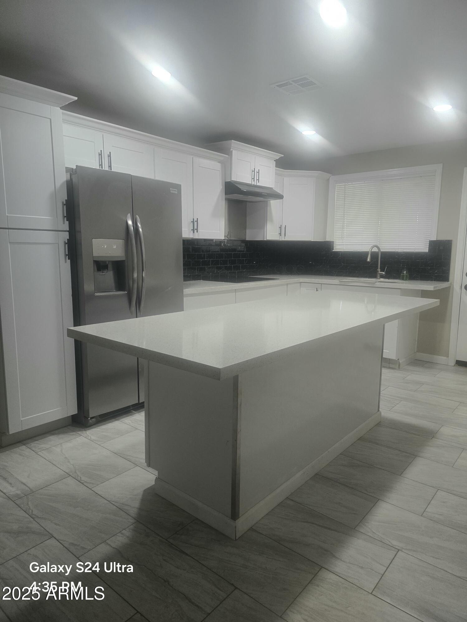 3724 W Verde Lane