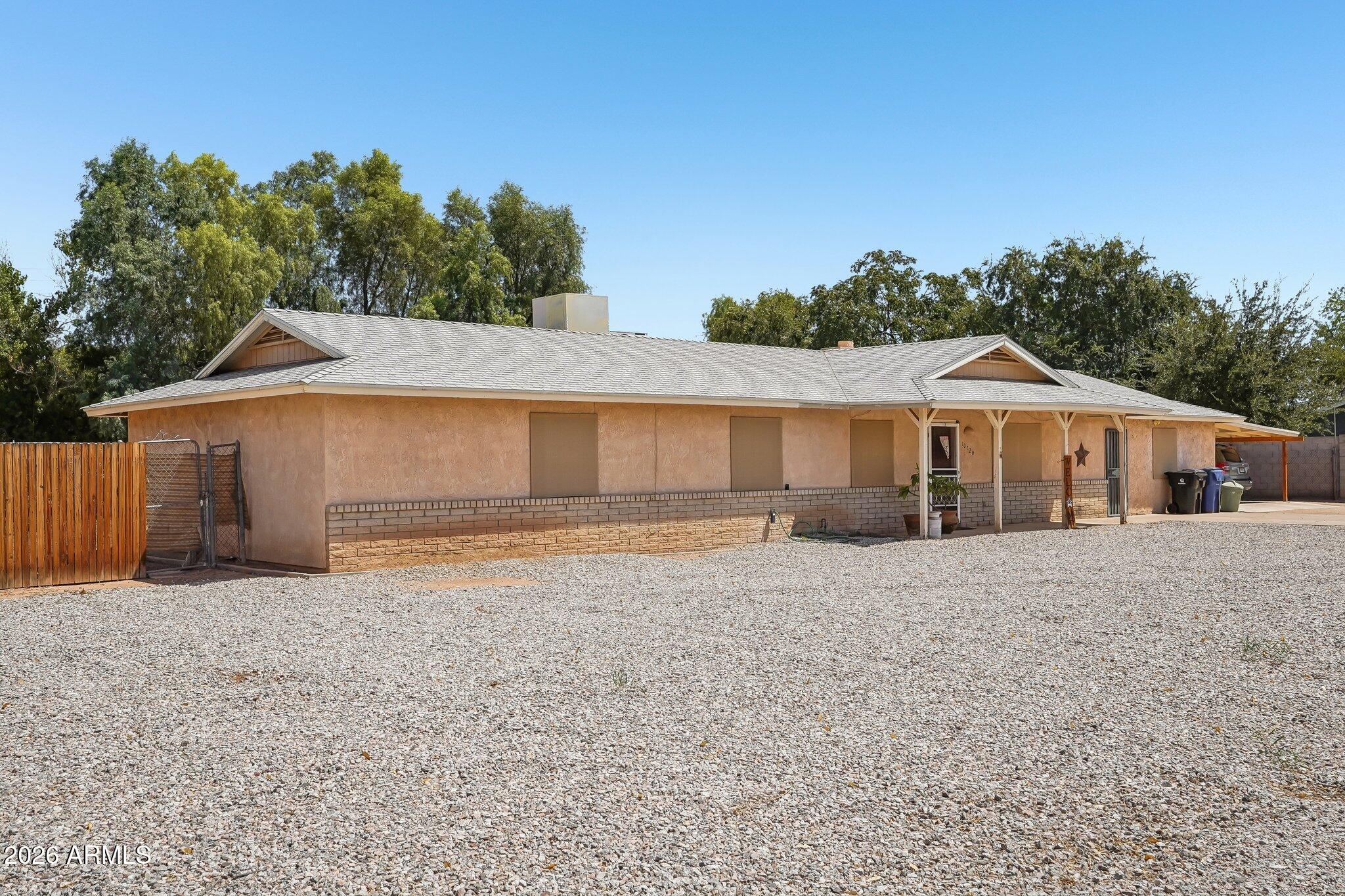 10520 W MULBERRY Drive