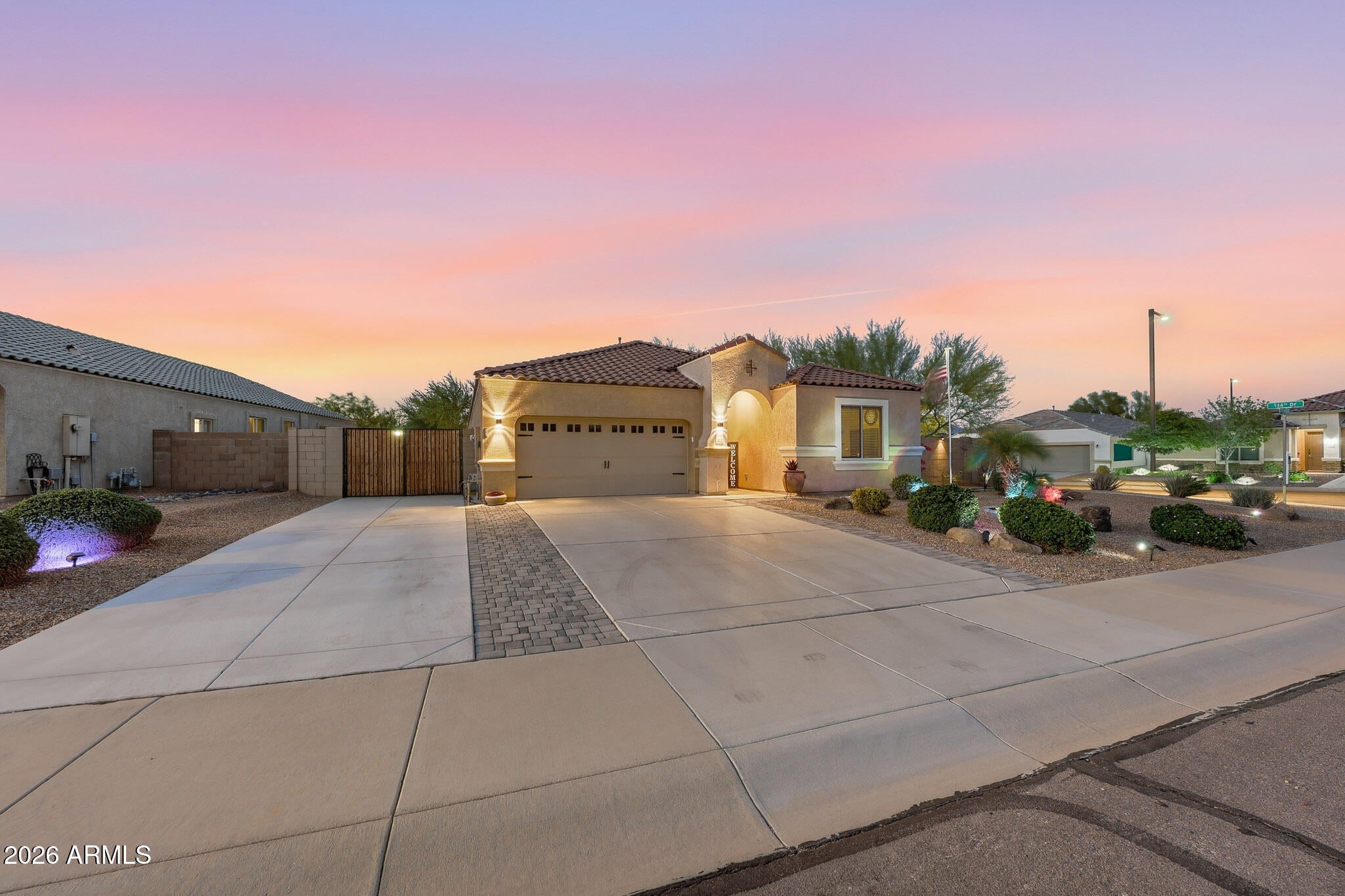 13422 W DESERT MOON Way