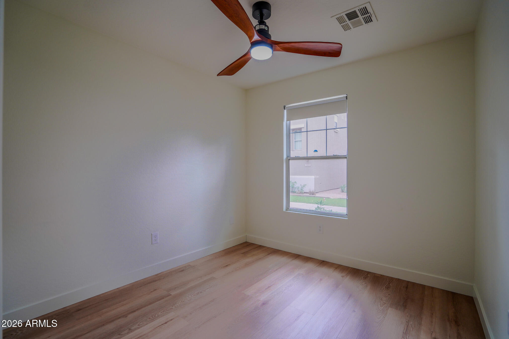 9233 E NEVILLE Avenue 1040