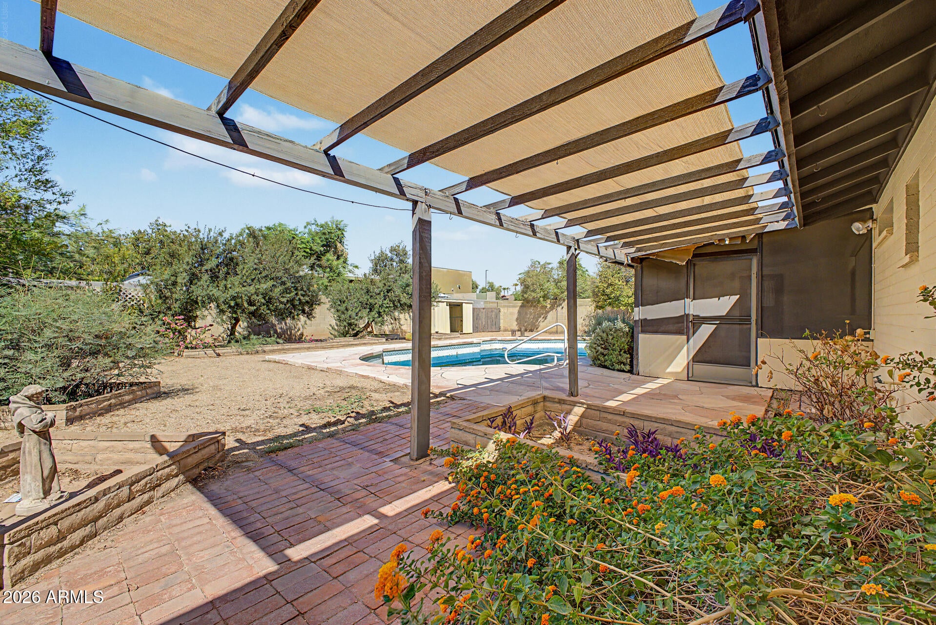 5820 S BONARDEN Lane