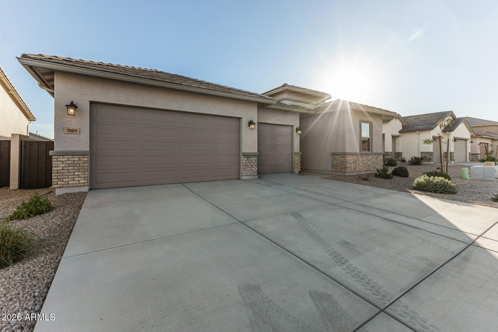 7029 E BRUSHY BILL Road