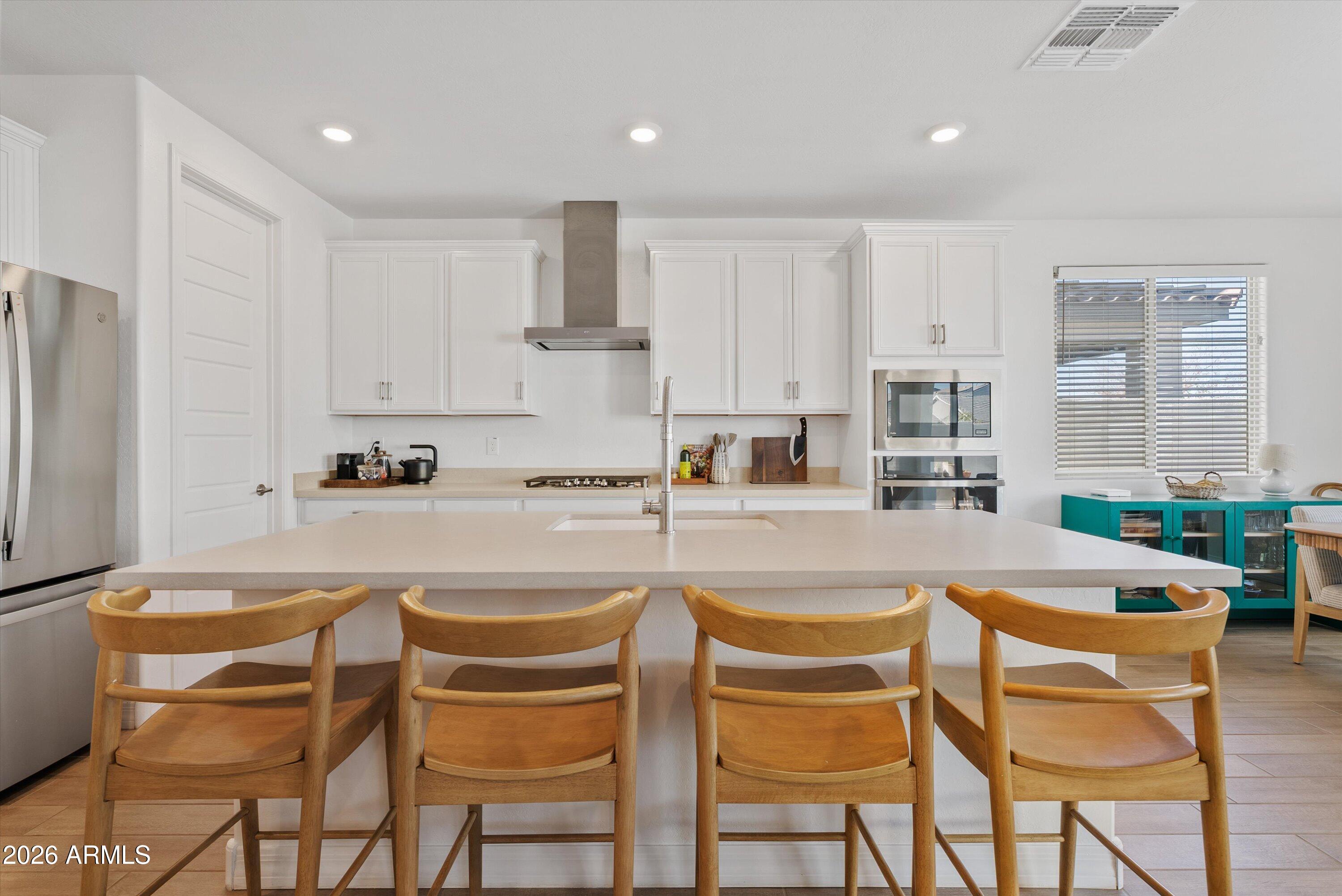 10018 E TRENT Avenue