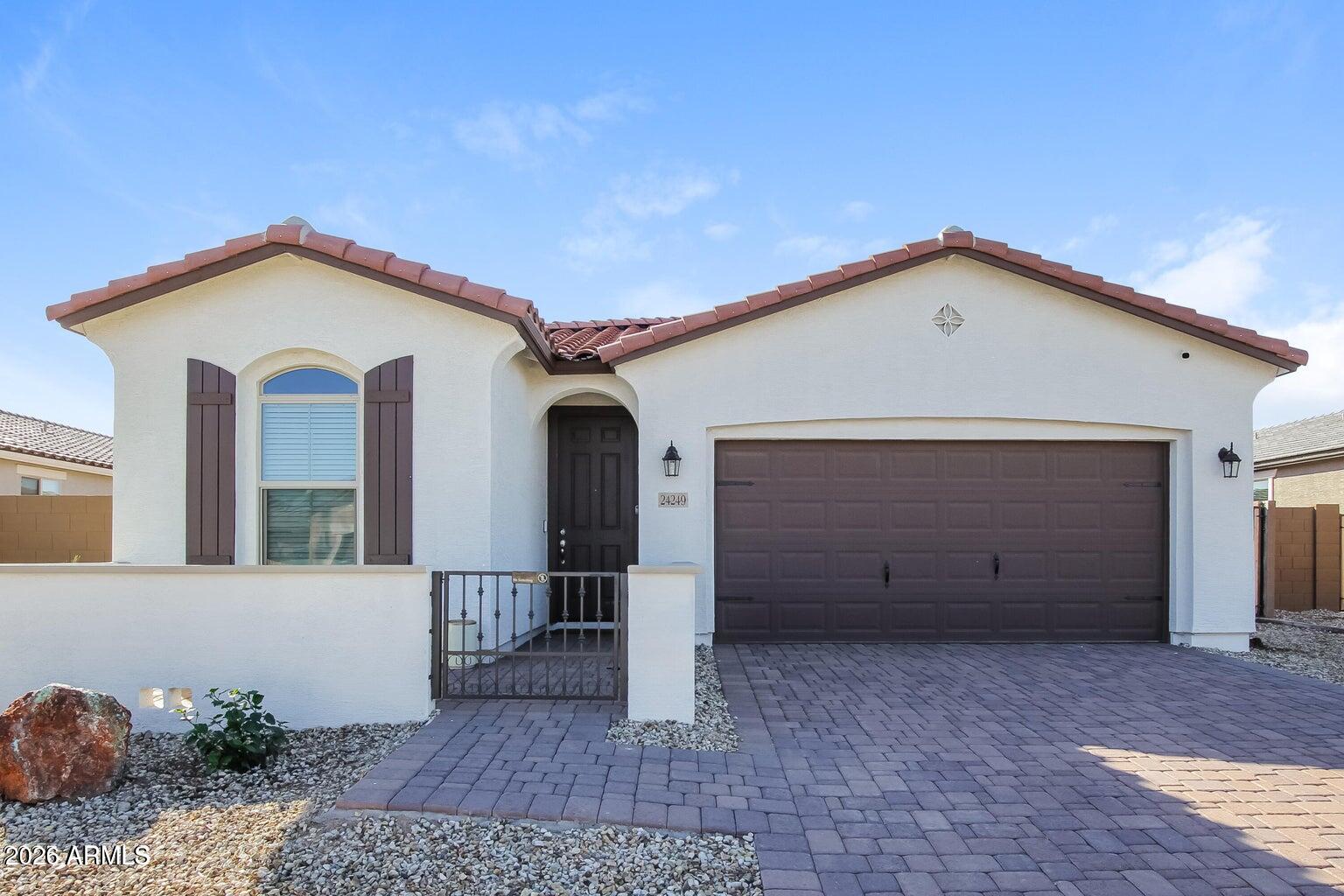 24249 W ZAK Road