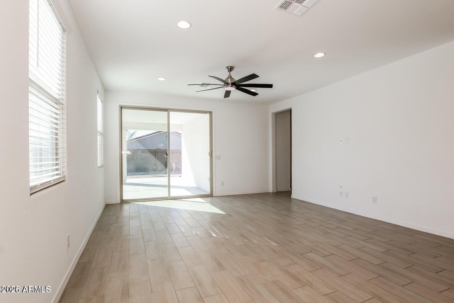 24249 W ZAK Road