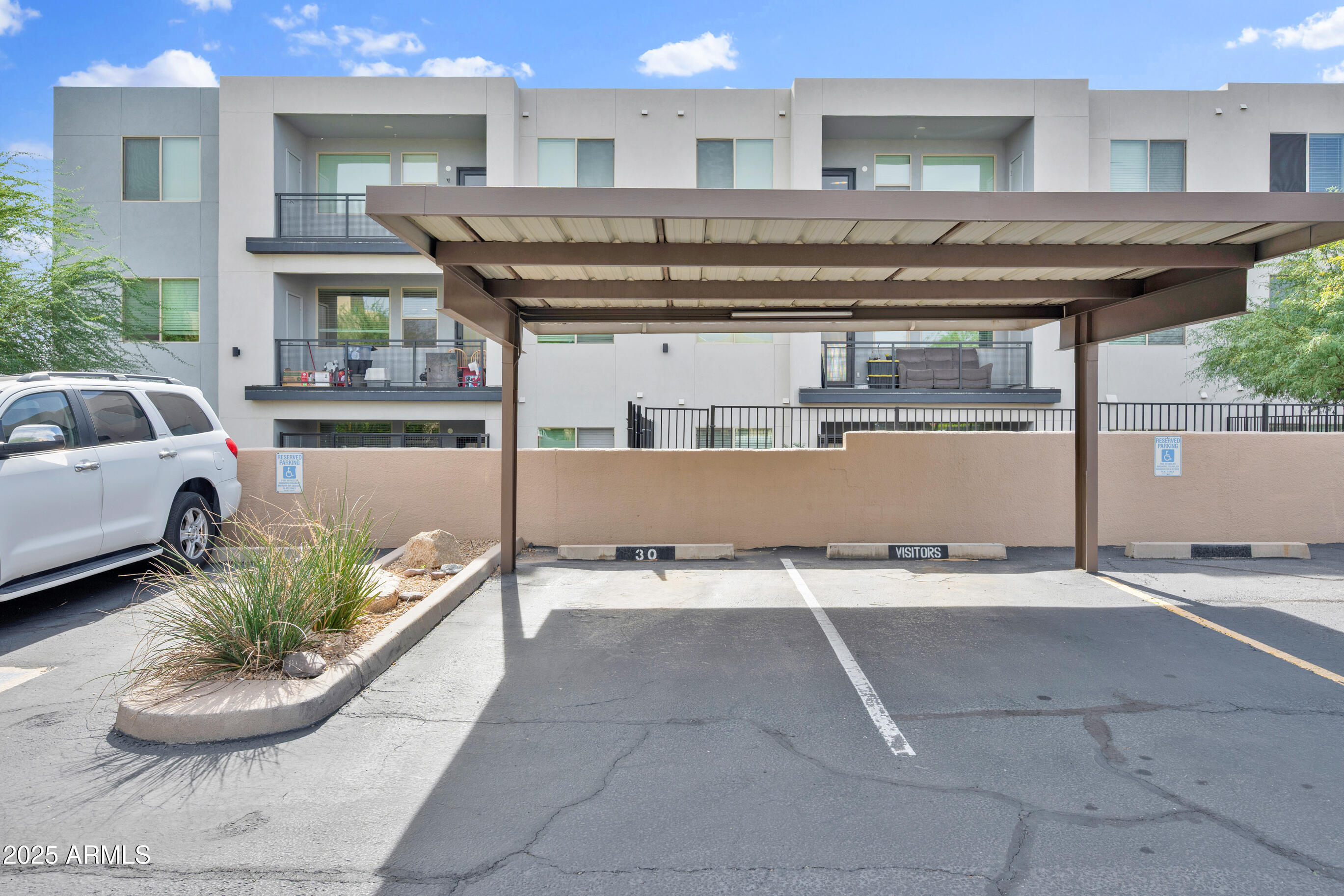 12438 N SAGUARO Boulevard 212