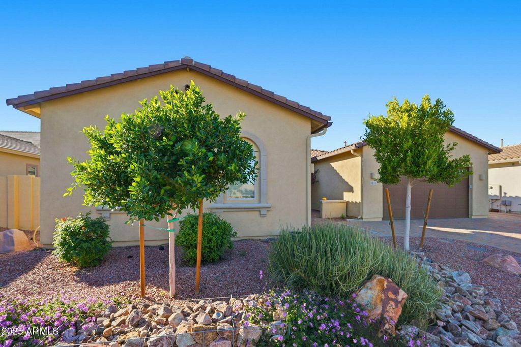 Photo of 5142 S Mcminn Drive, Gilbert, AZ 85298 (MLS # 6952587)