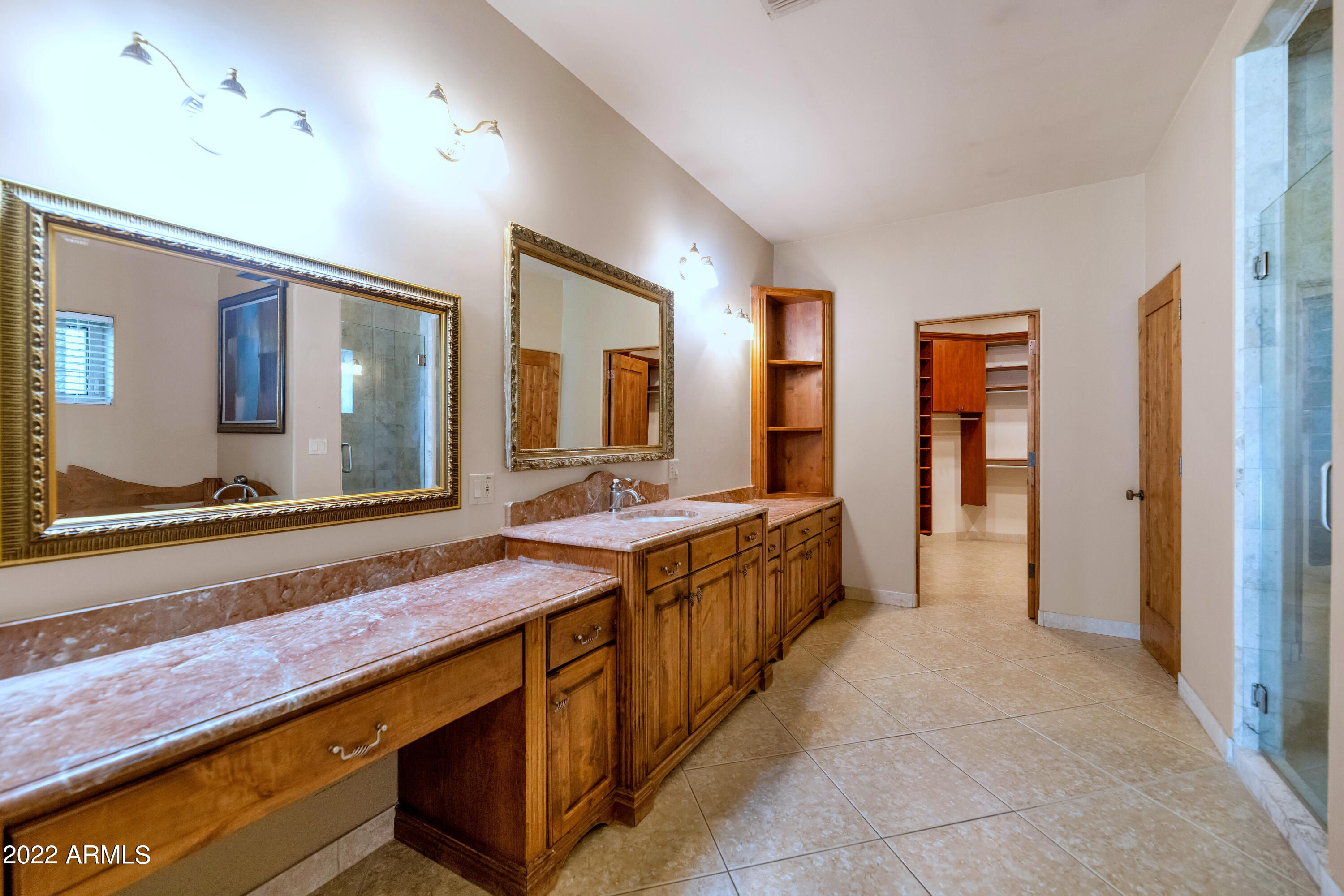 SAN MARINO VILLA - Residential