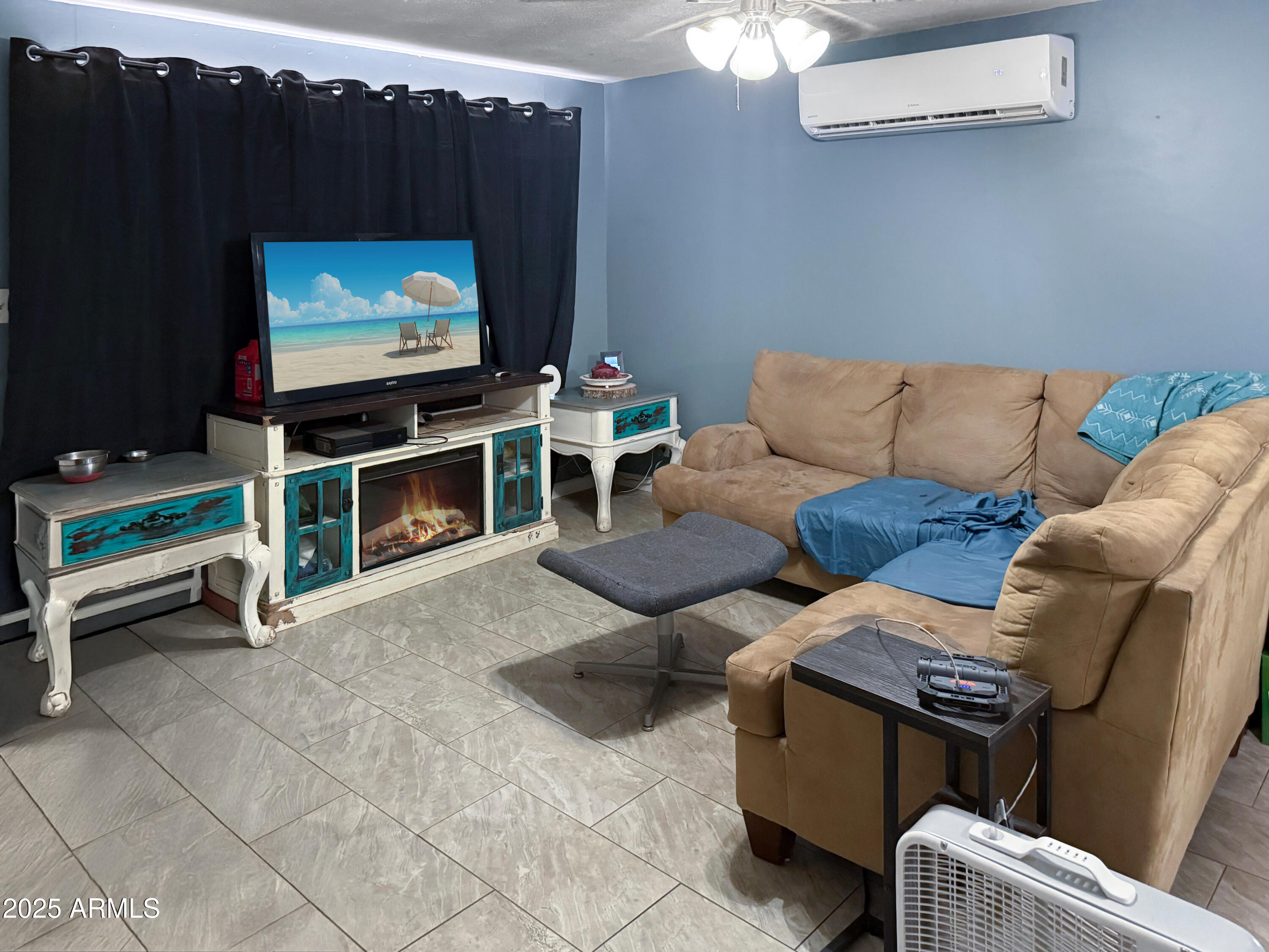 305 W Fairhaven Road