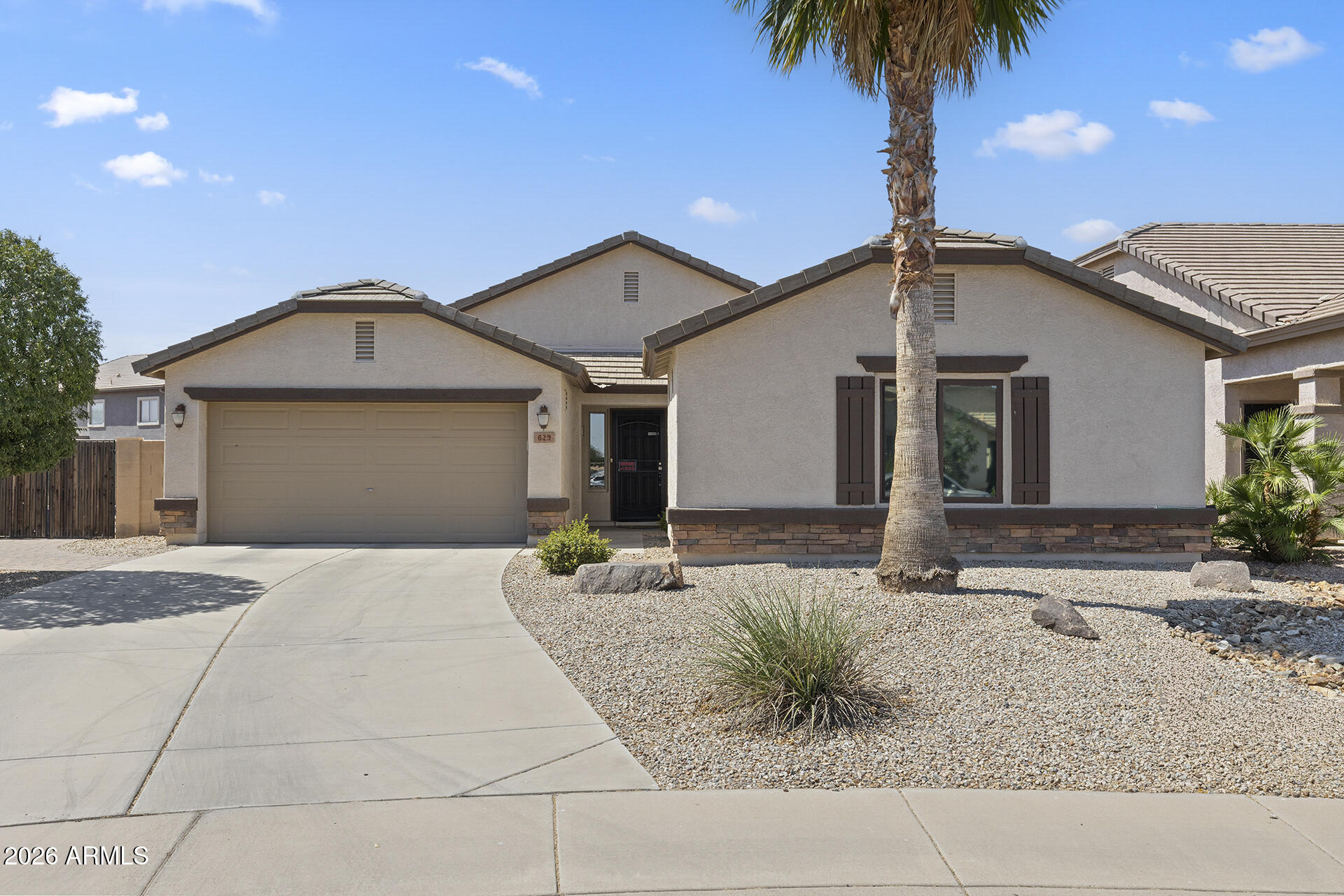 629 W DESERT VALLEY Drive