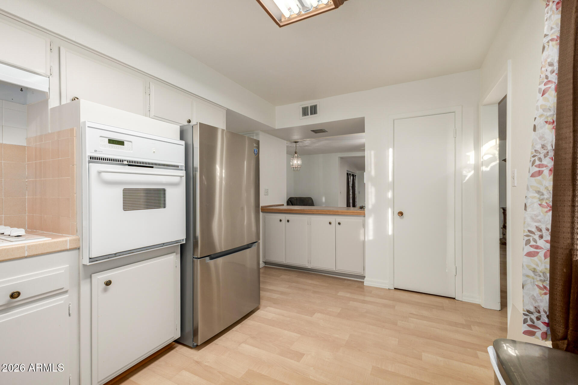 11025 N COGGINS Drive