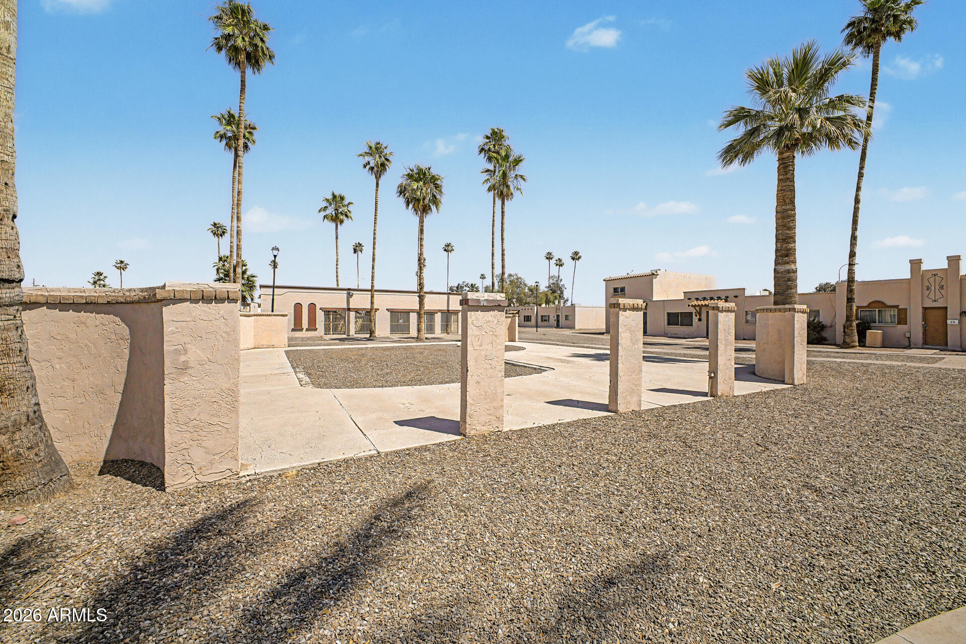 VILLA ALEGRE - Residential