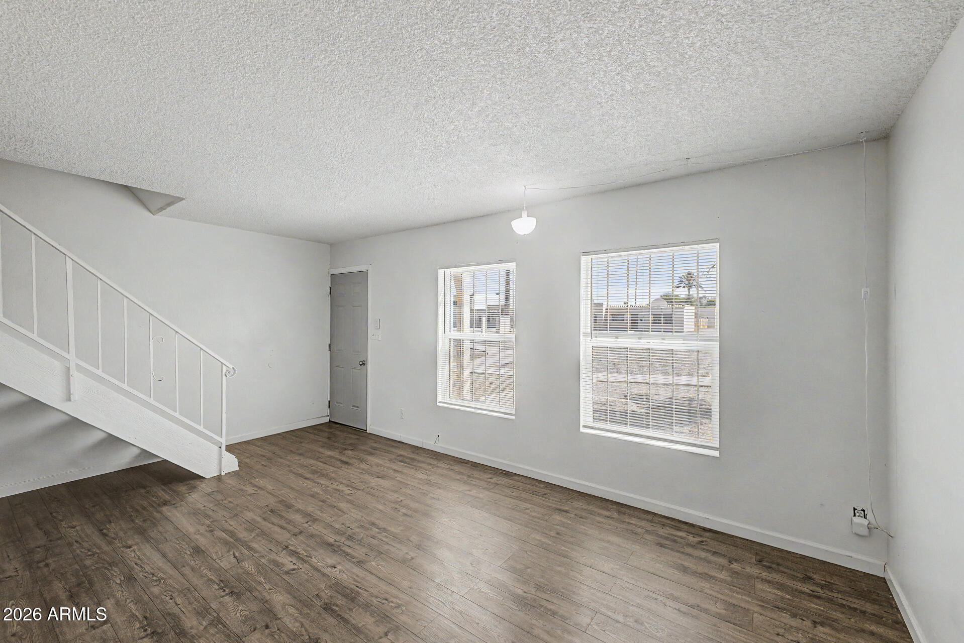 4625 W THOMAS Road 76