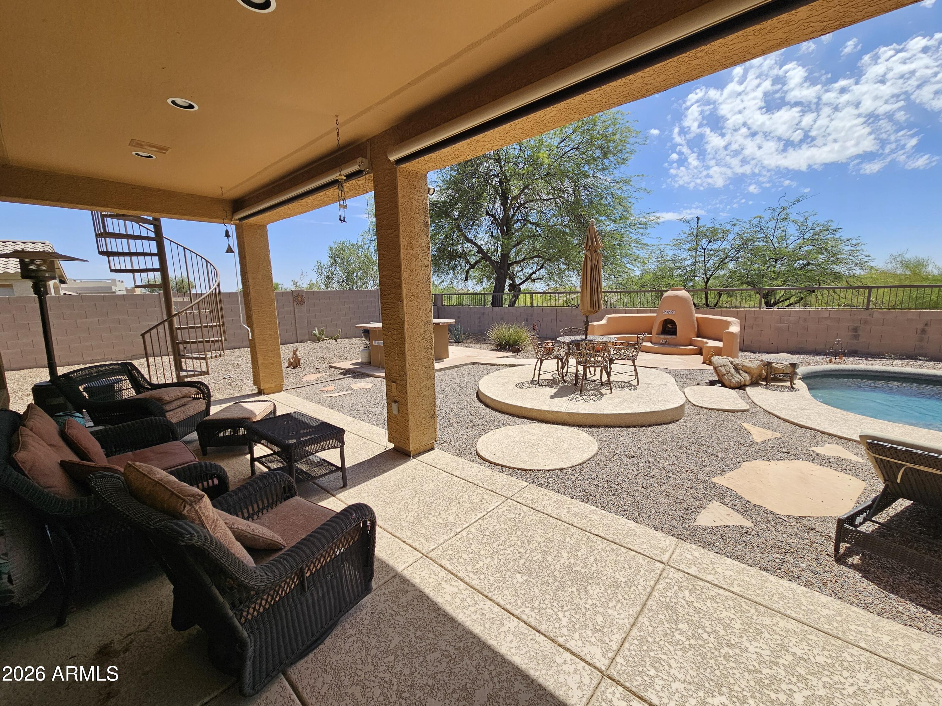 3764 N LADERA Circle