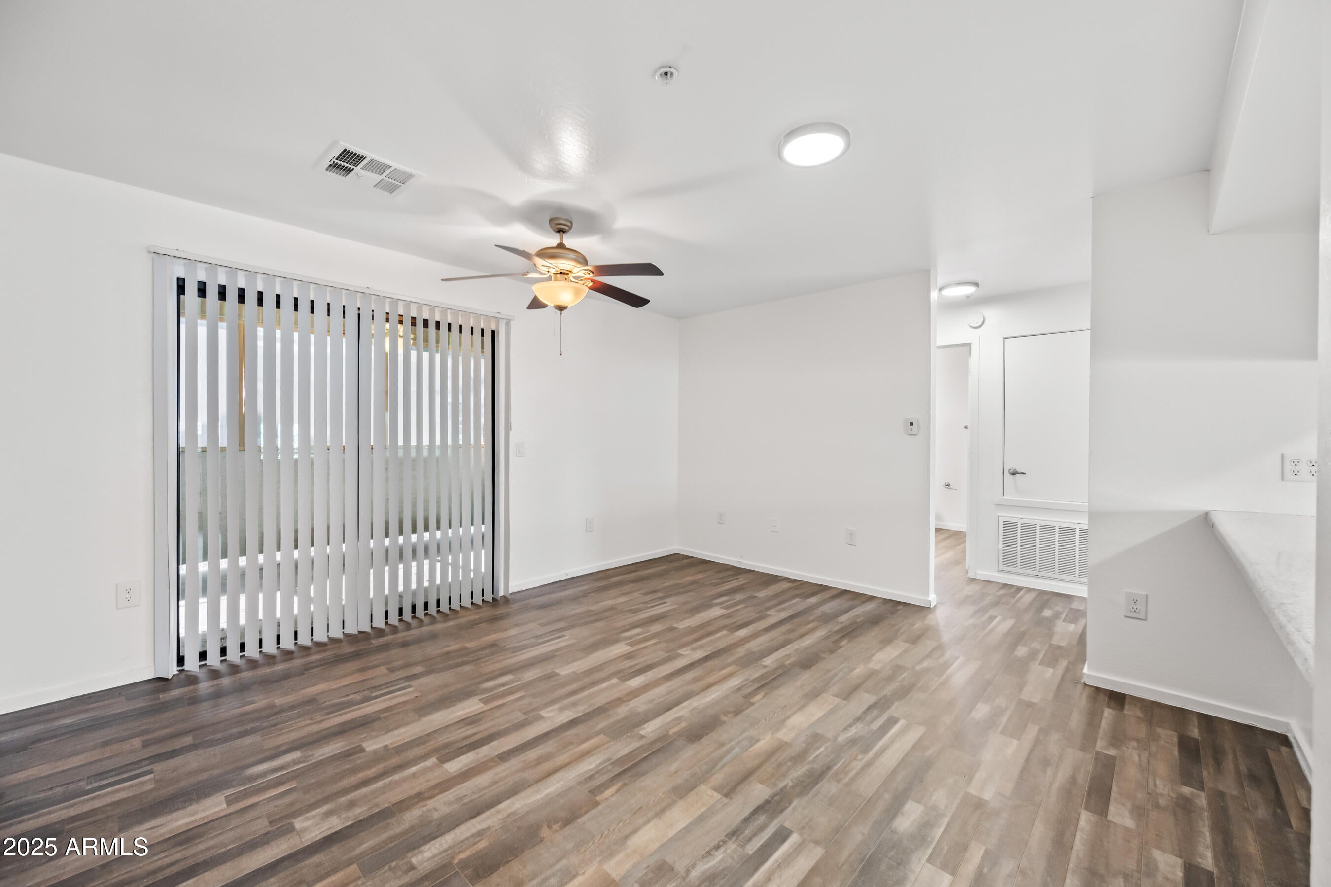 3065 N 67th Avenue Apt 107
