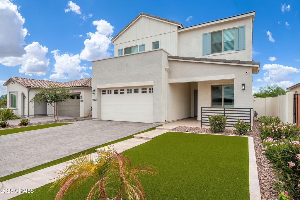 Photo of 1458 E Lodgepole Drive, Gilbert, AZ 85298 (MLS # 6934290)