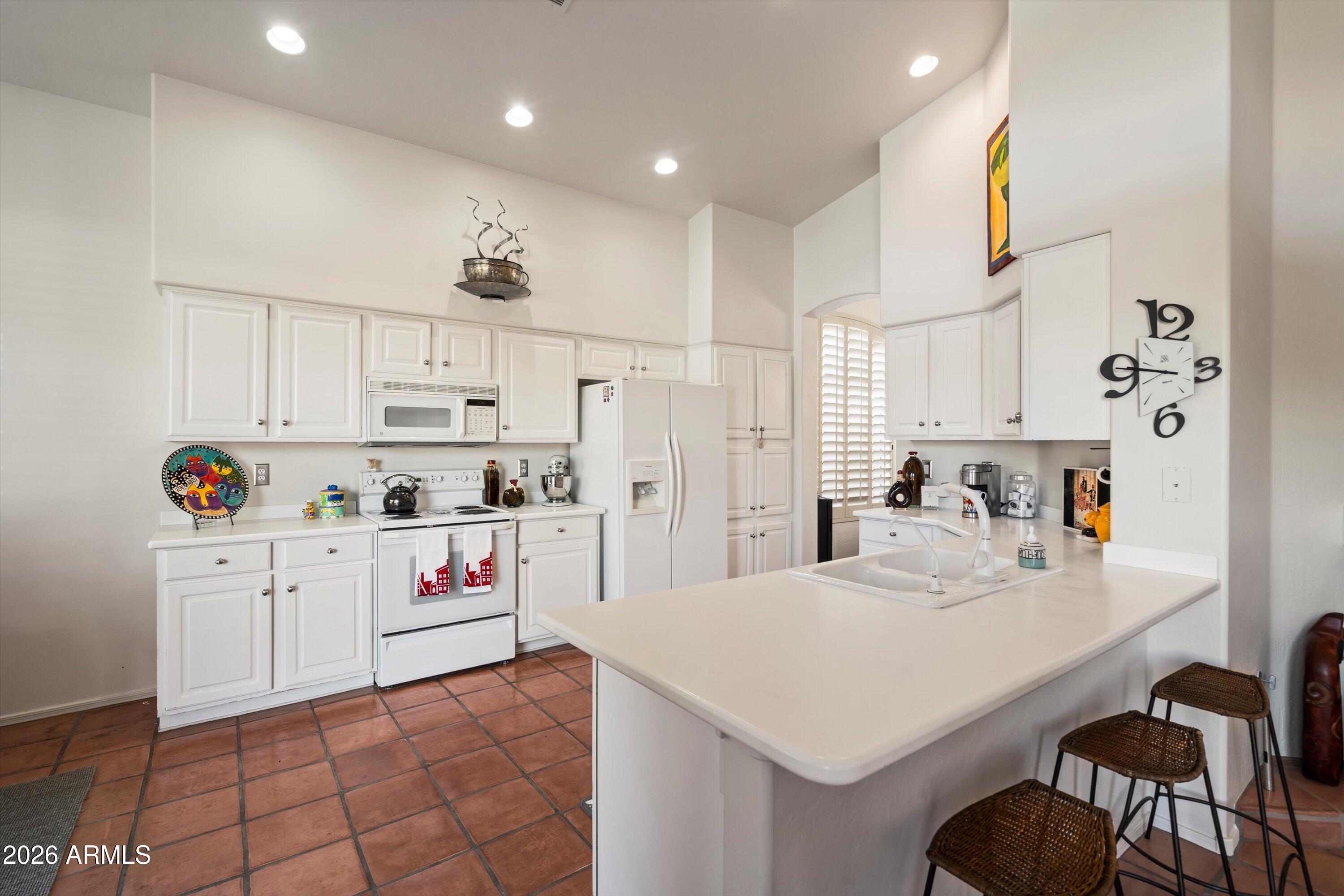 9084 E LA POSADA Court