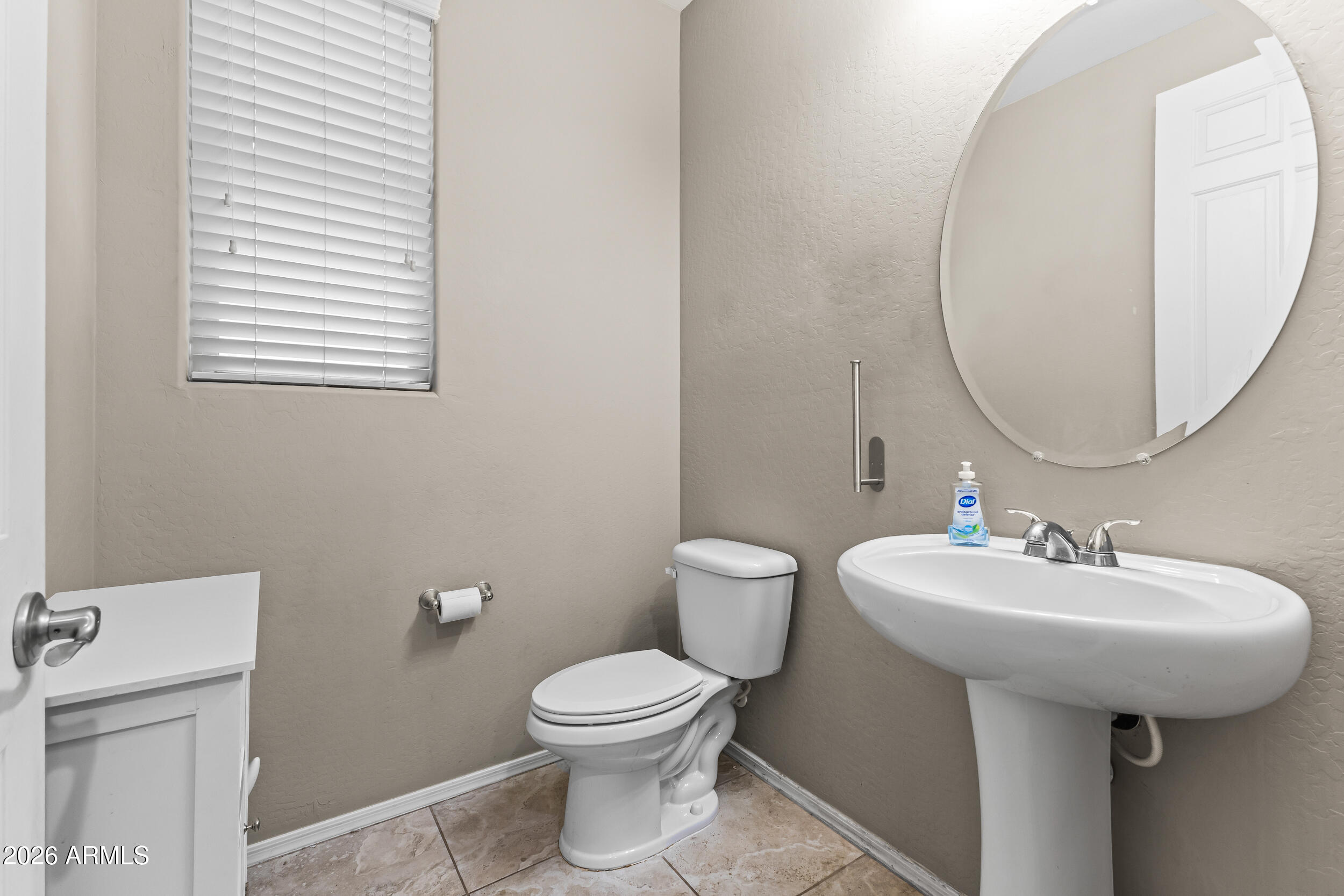 15864 W LAUREL Lane