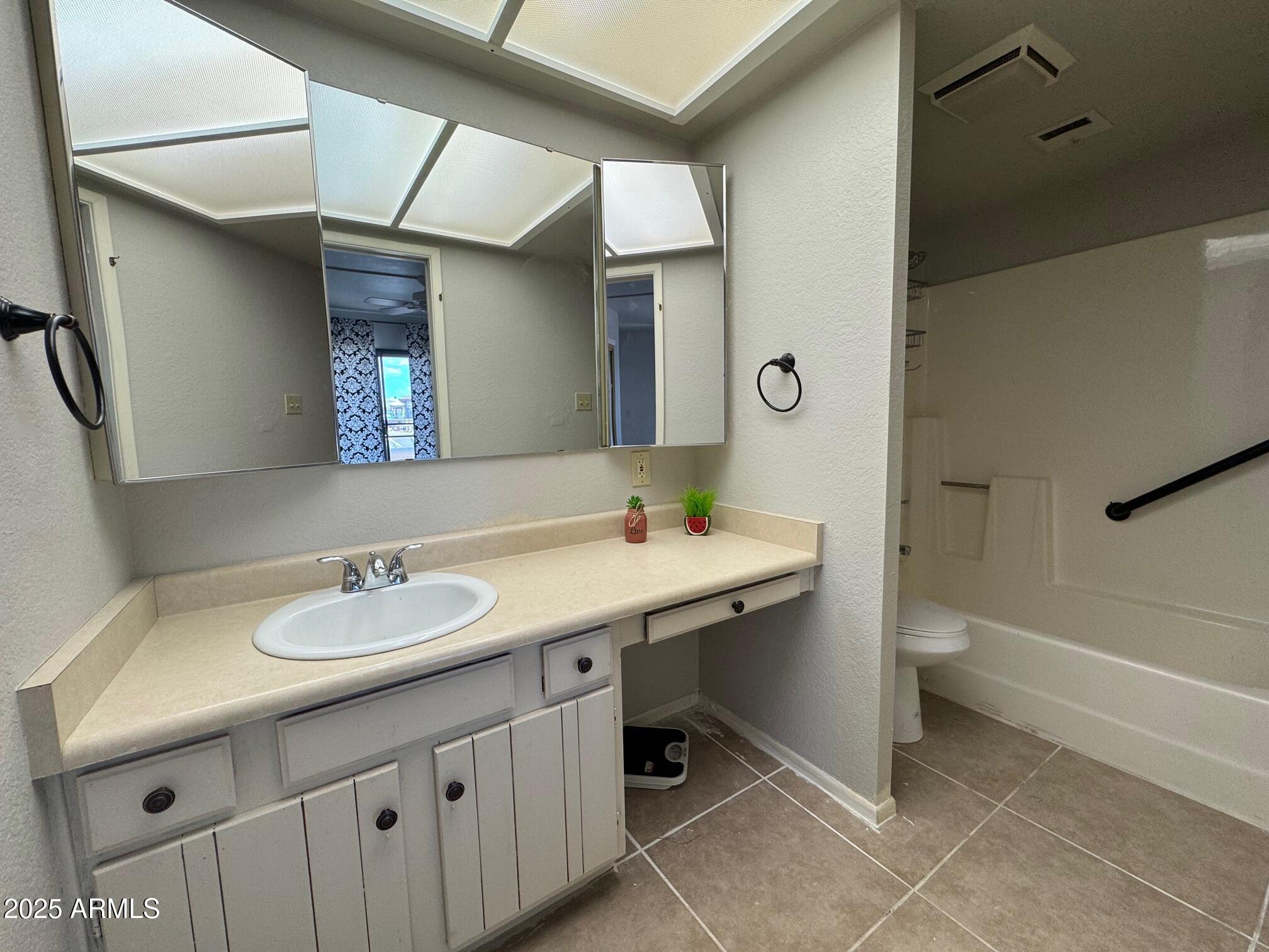 CASITA HERMOSA DEVELOPMENT - Residential