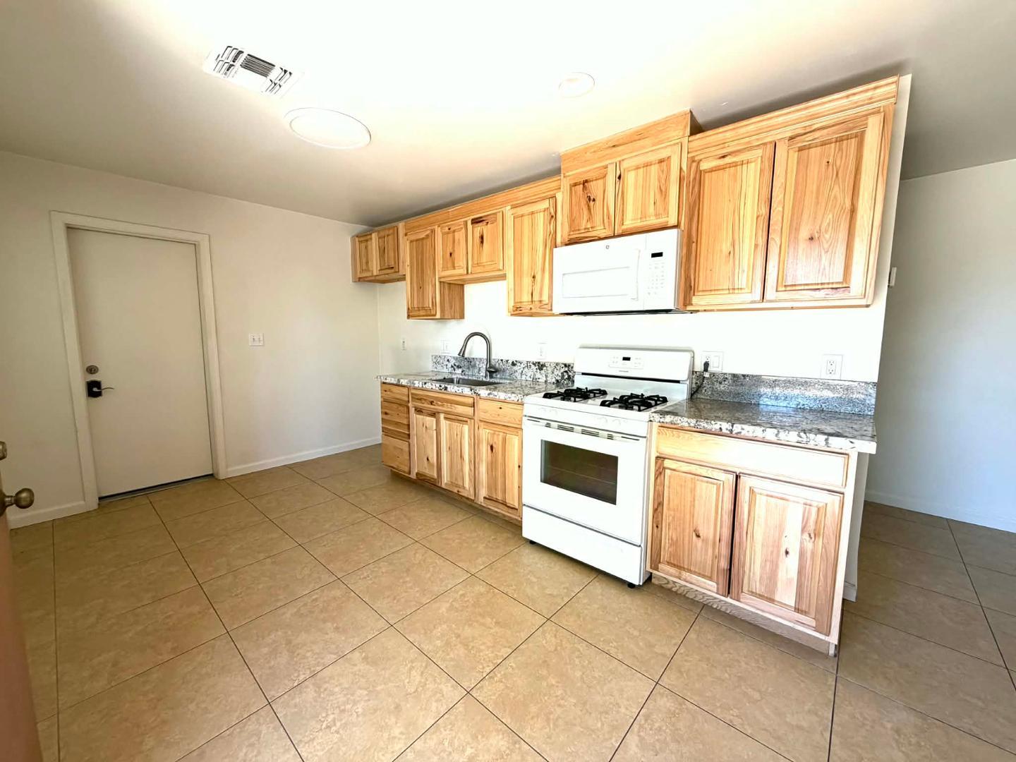 15841 N Sunny Lane Apt 1