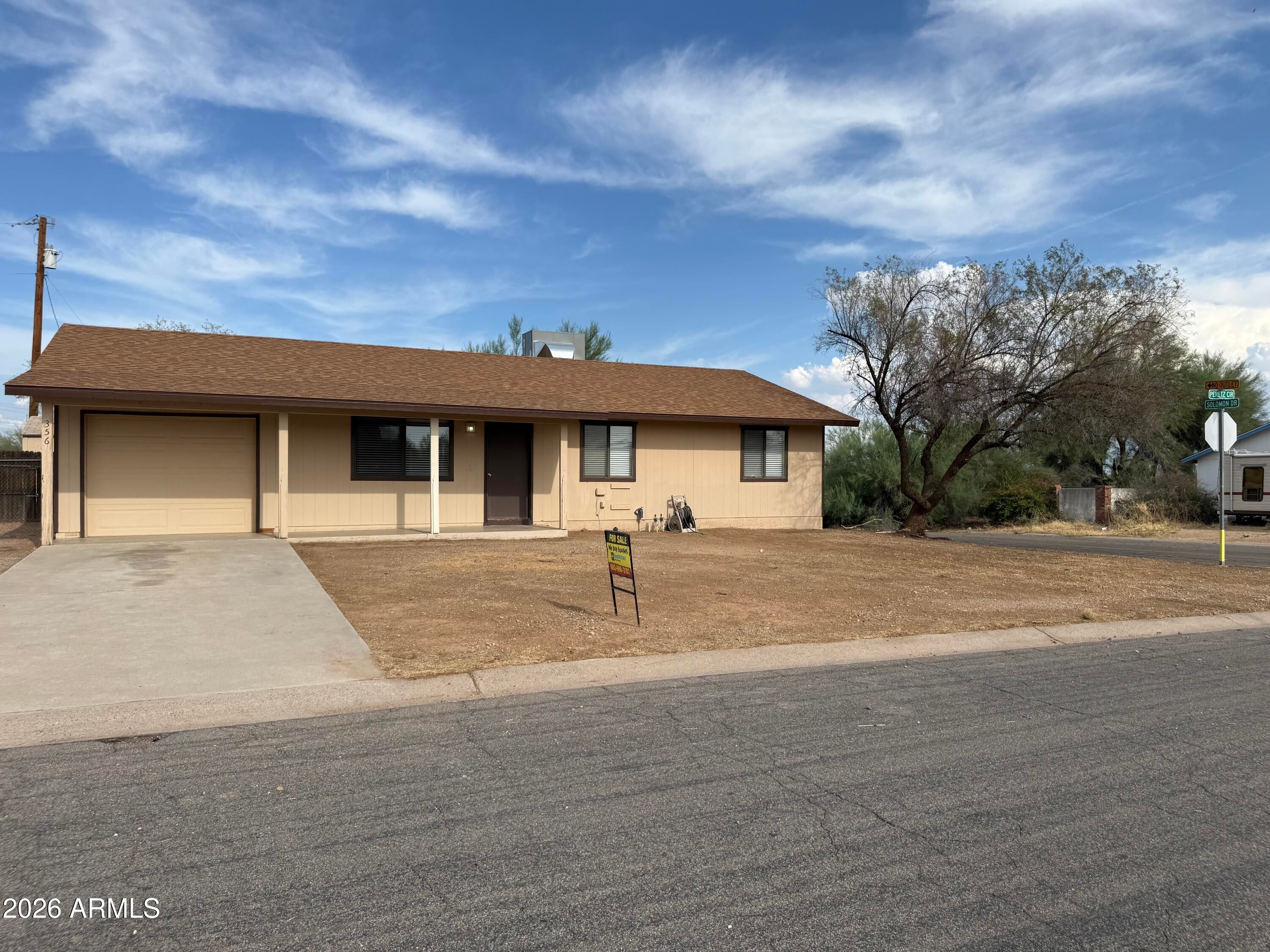 356 PERETZ Circle