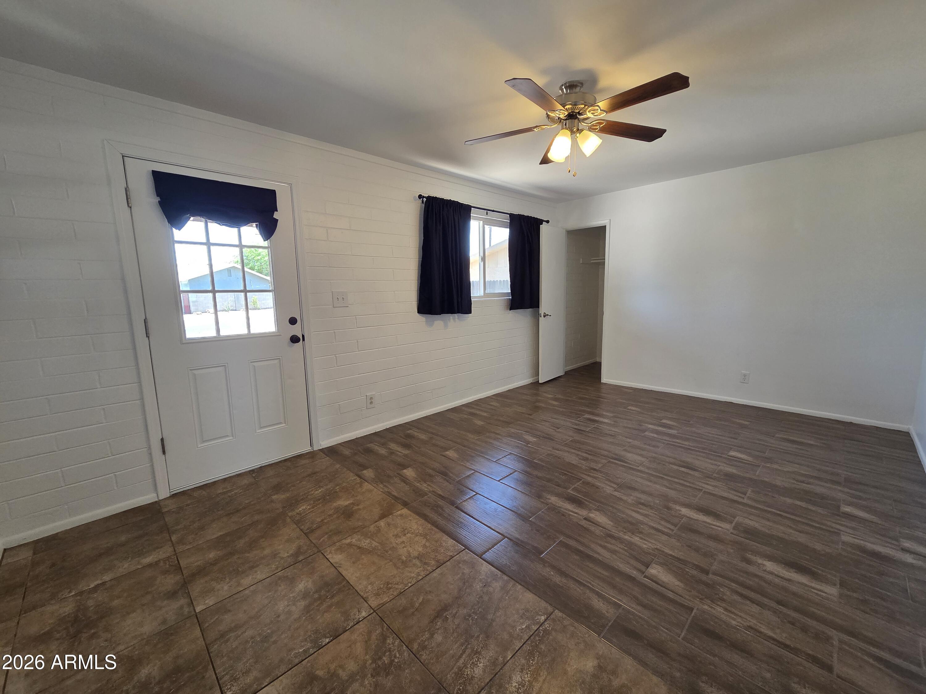 336 S WEAVER Drive