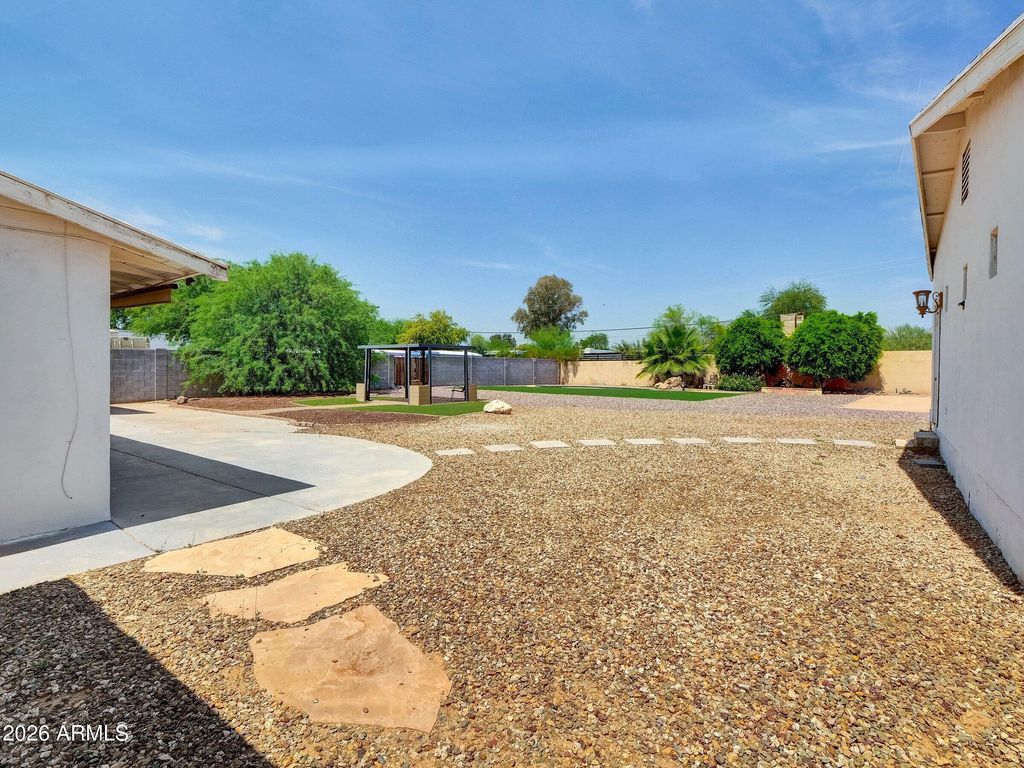 Photo of 12210 N 67th Street, Scottsdale, AZ 85254 (MLS # 6972995)