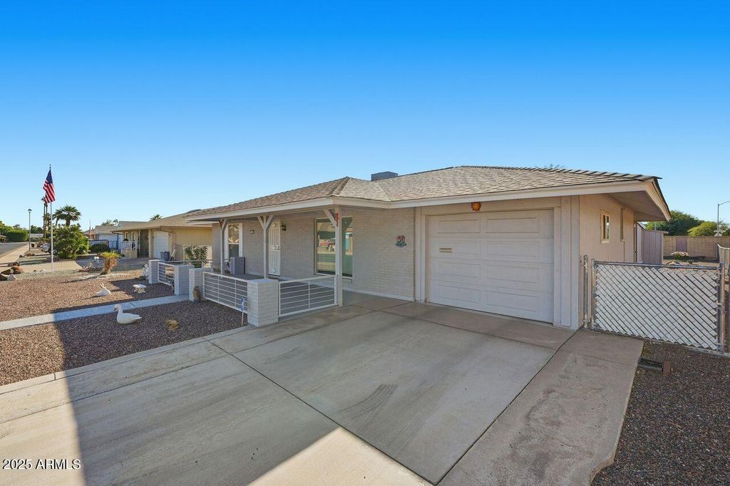 Photo of 9307 W Arrowhead Drive, Sun City, AZ 85351 (MLS # 6948198)