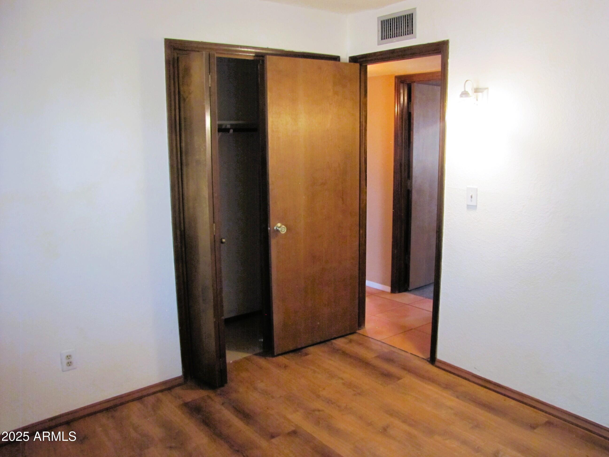 TRACT 110 SUB - Residential Lease