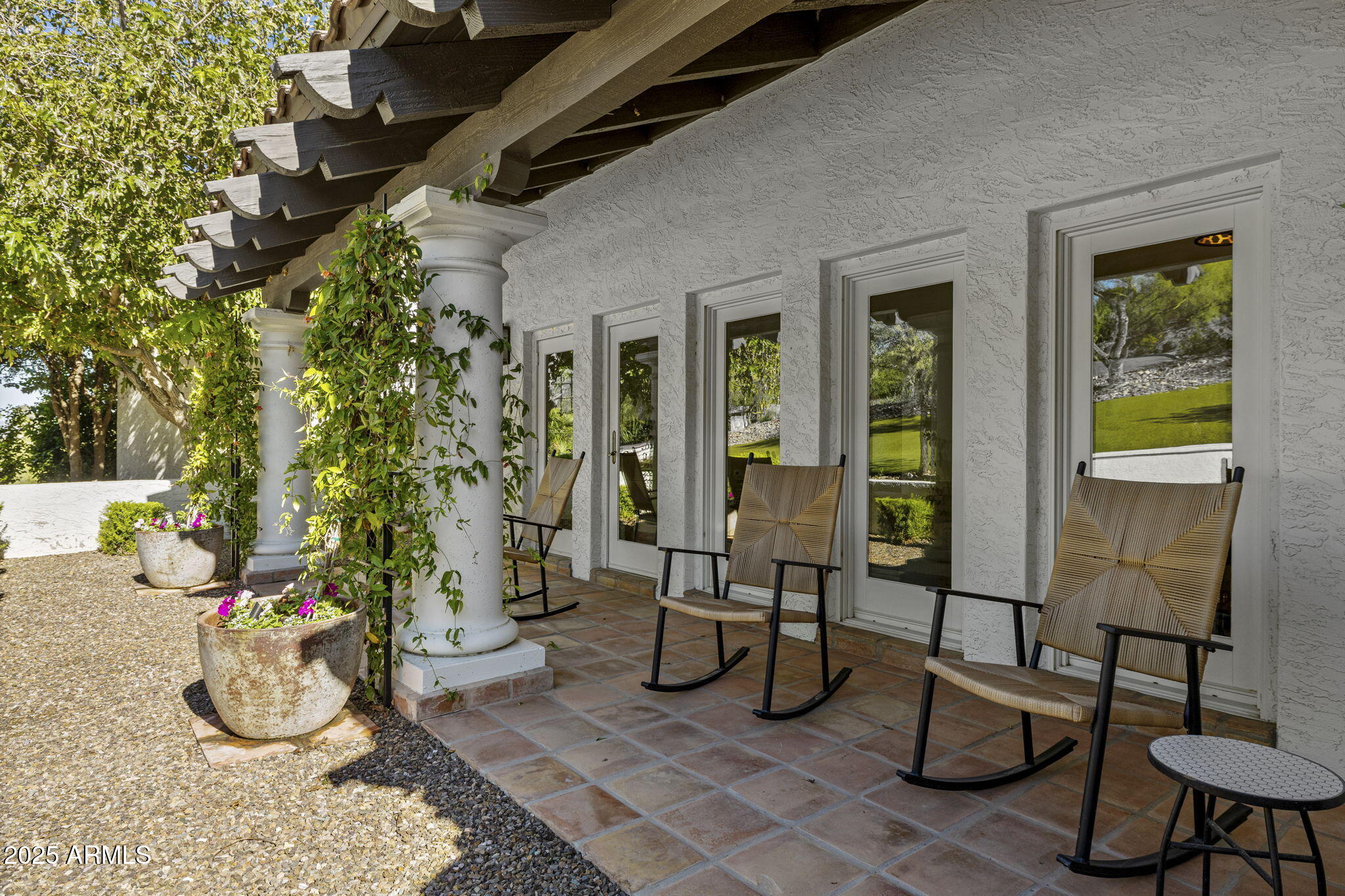 4801 E MOONLIGHT Way