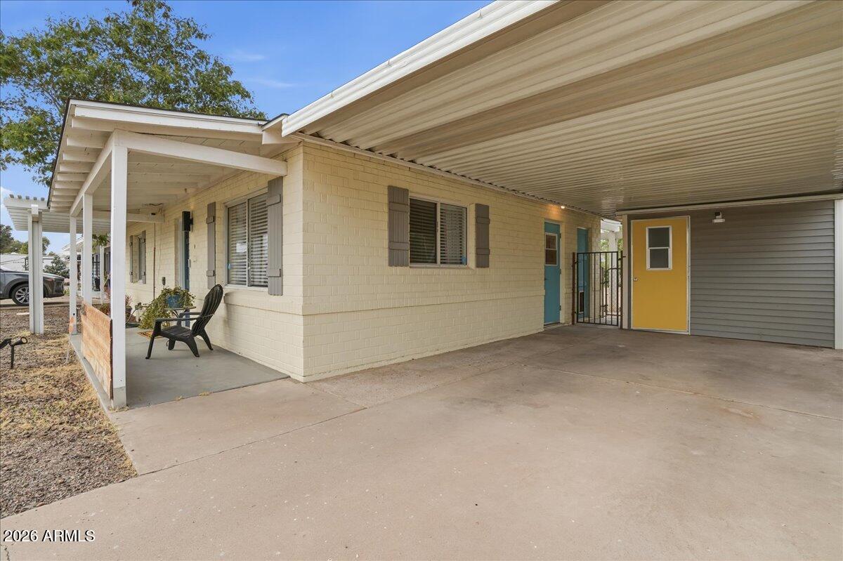 2134 W Mitchell Drive