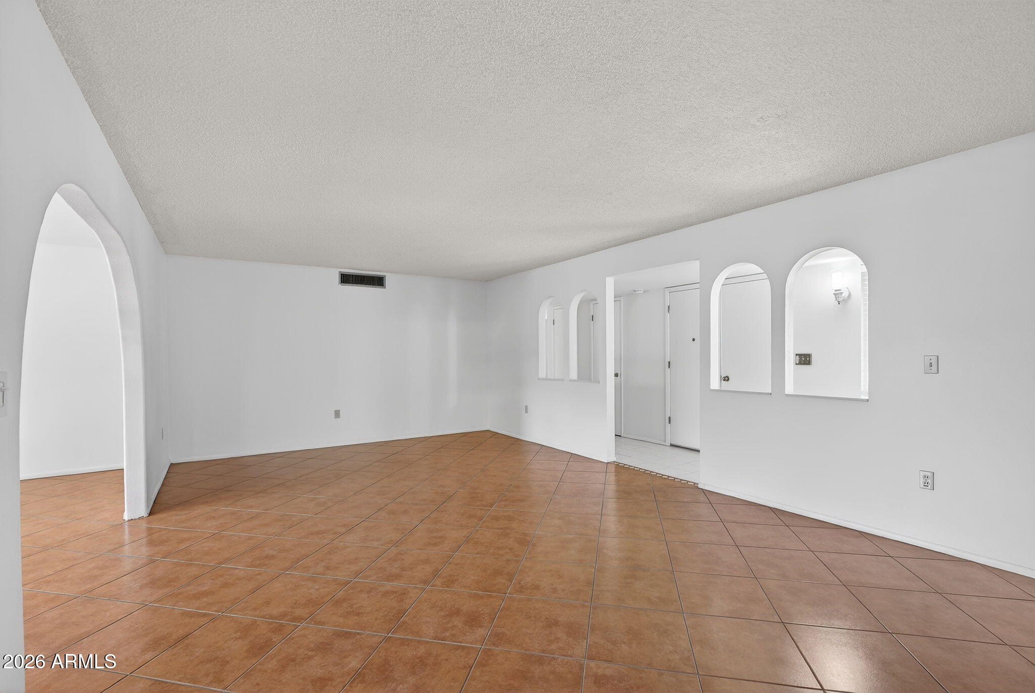 10850 W DEANNE Drive