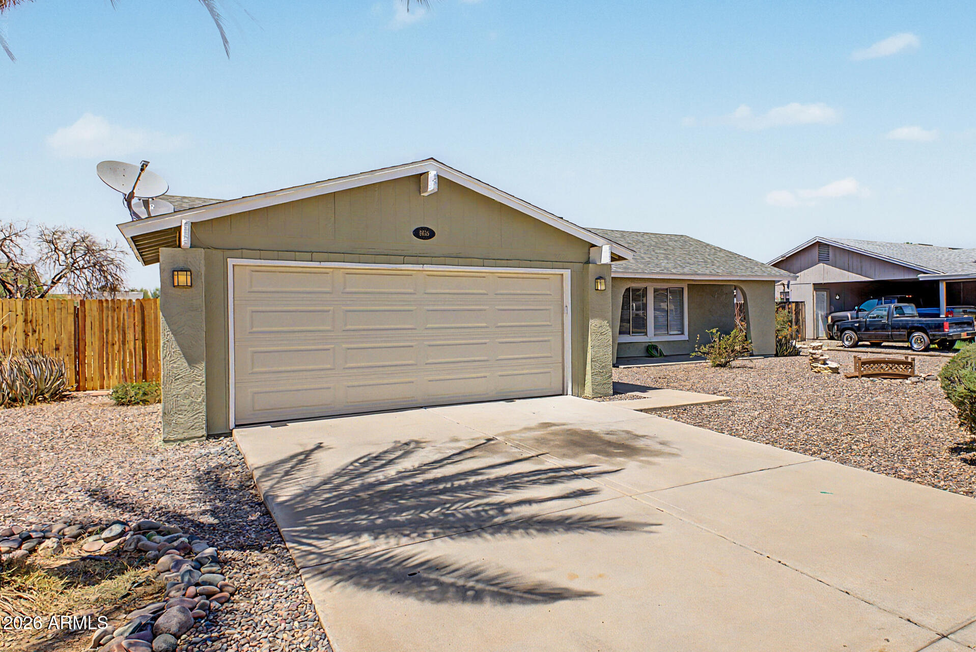 8626 W LAWRENCE Lane