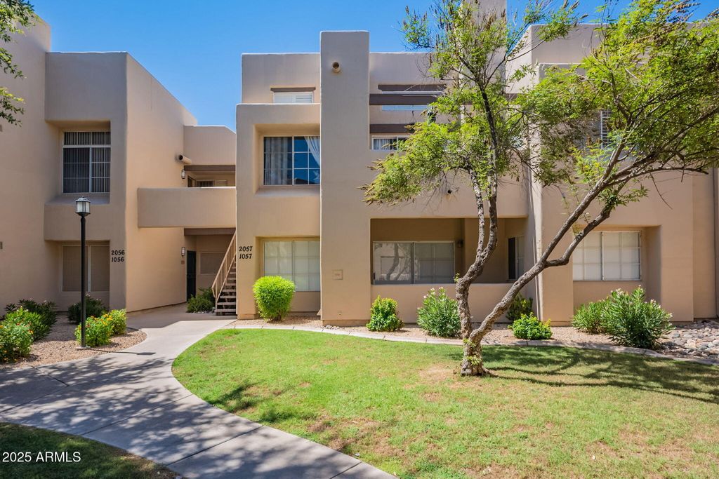 Photo of 11333 N 92nd Street #1057, Scottsdale, AZ 85260 (MLS # 6947783)