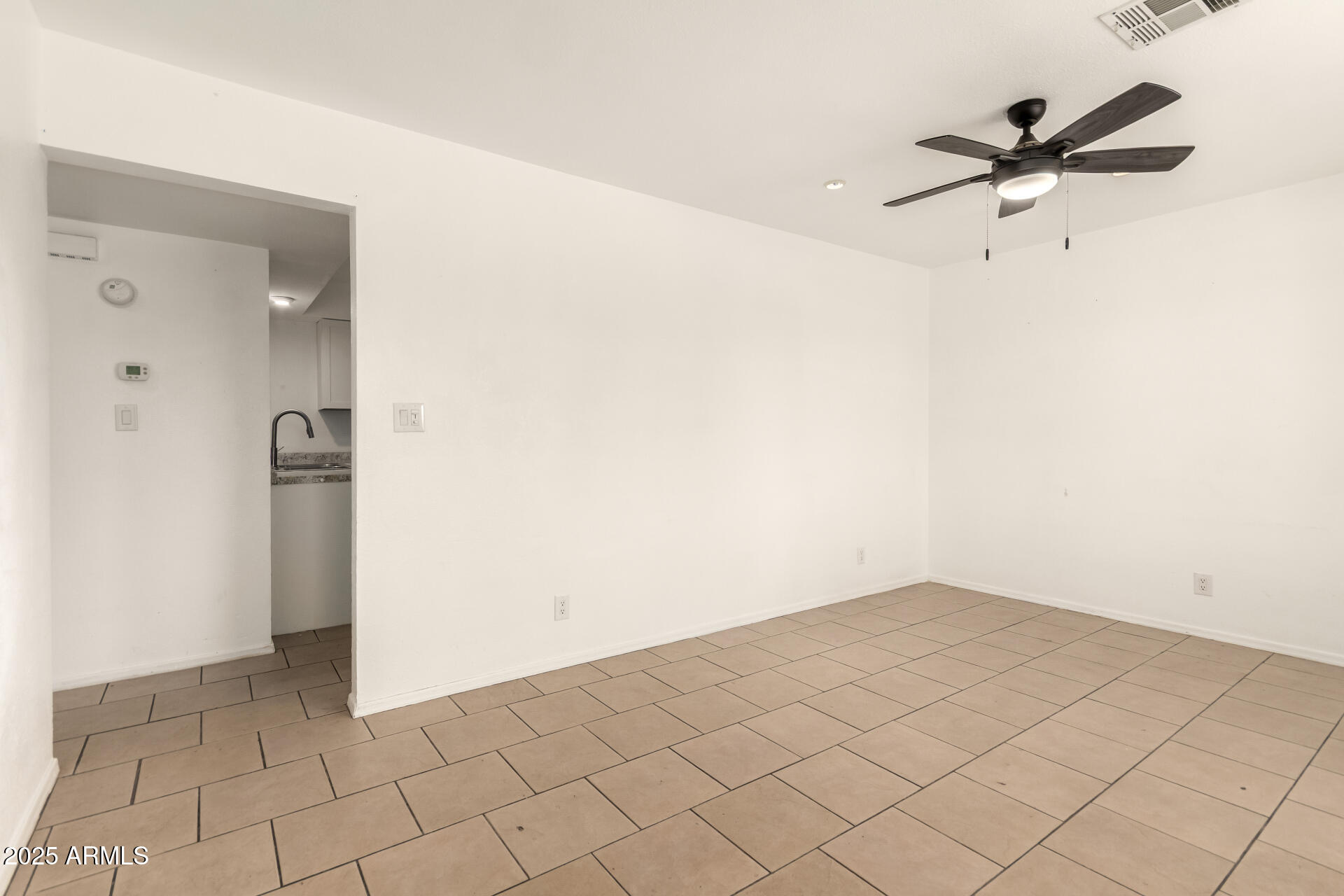 2019 W WAYLAND Road