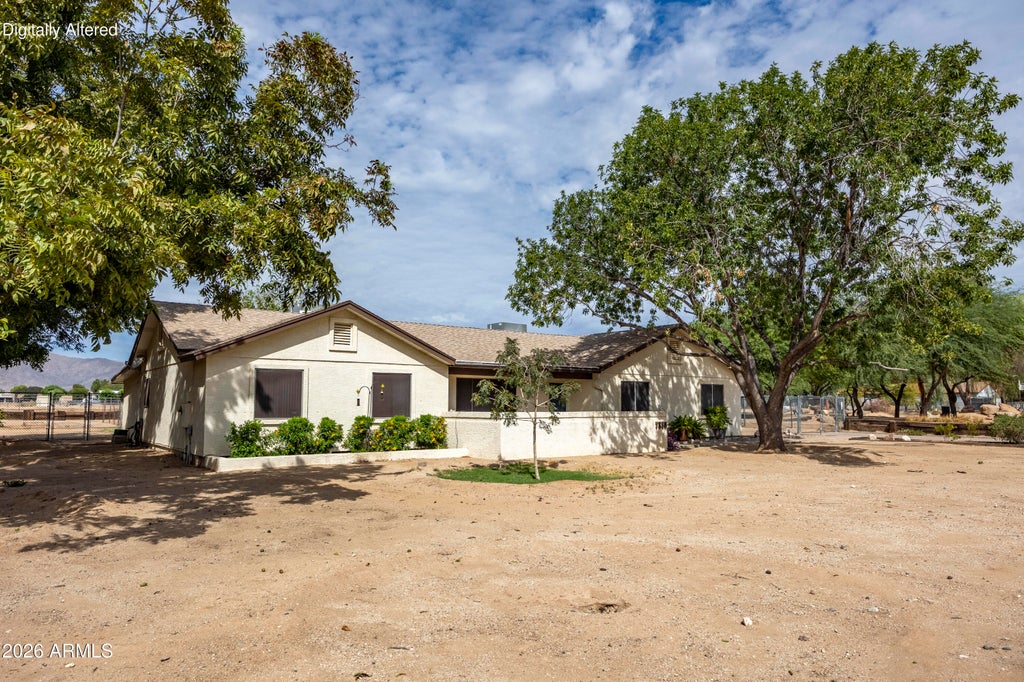 Photo of 7330 N 175th Avenue, Waddell, AZ 85355 (MLS # 7077127)
