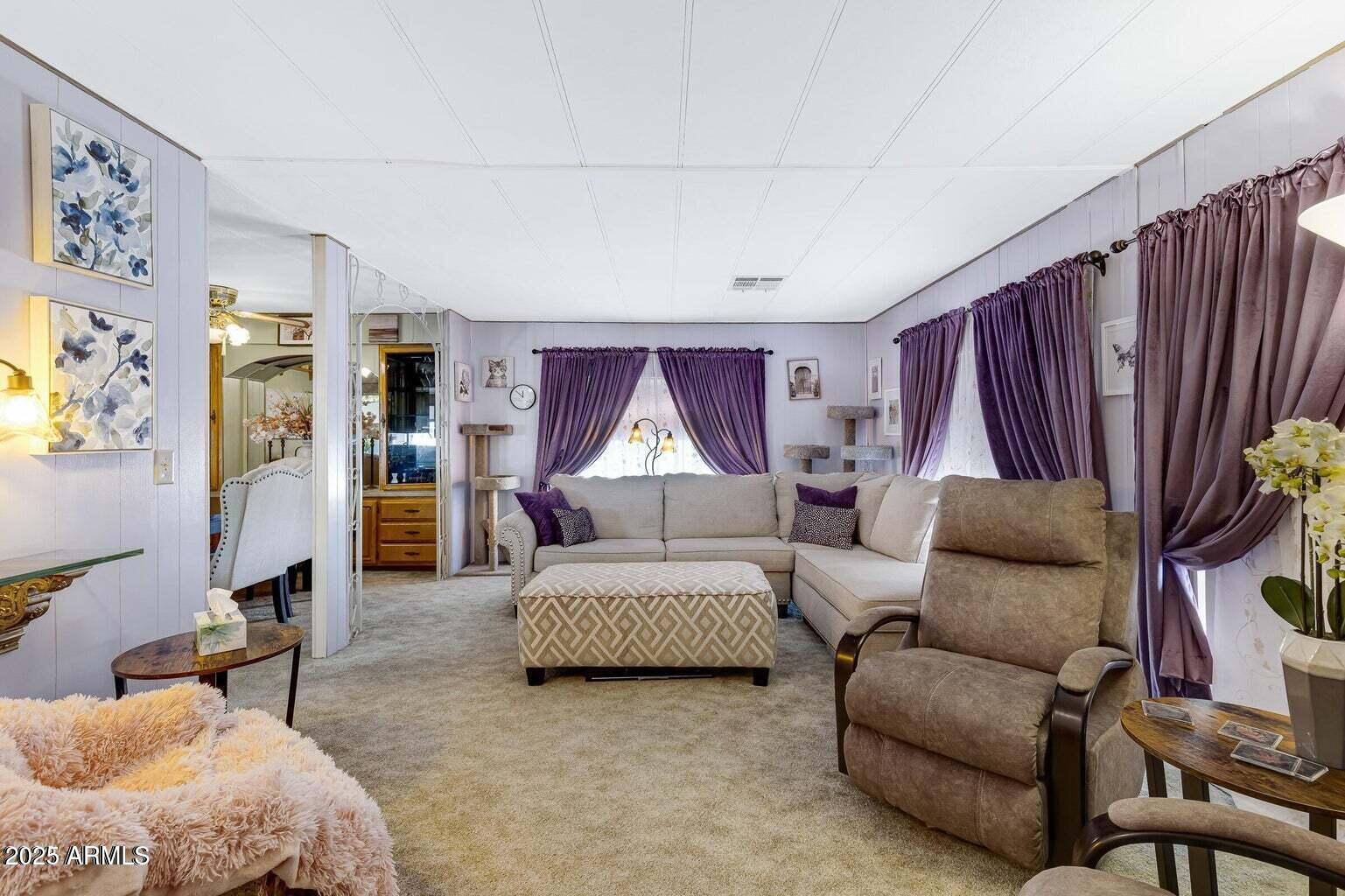 305 S Val Vista Drive 125