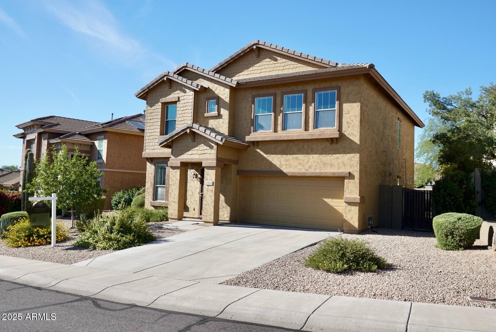 3824 W RUSHMORE Drive