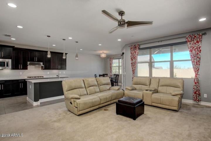 2942 W AMBER SUN Drive