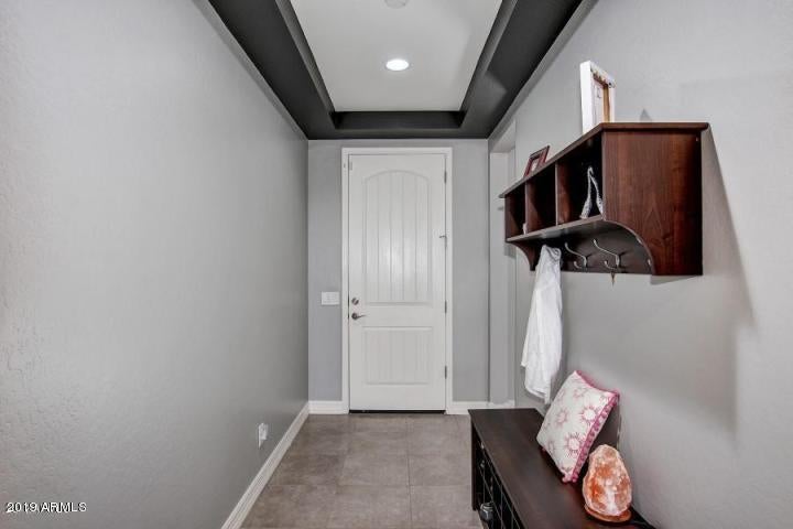 2942 W AMBER SUN Drive