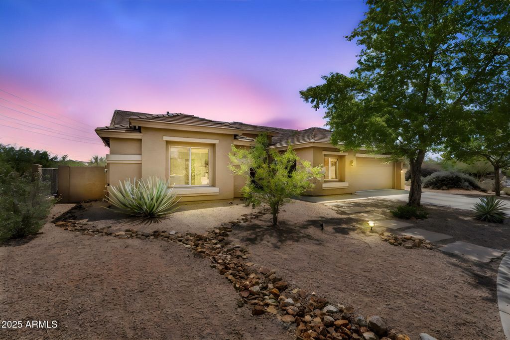 Photo of 5544 E Dusty Wren Drive, Cave Creek, AZ 85331 (MLS # 6892307)