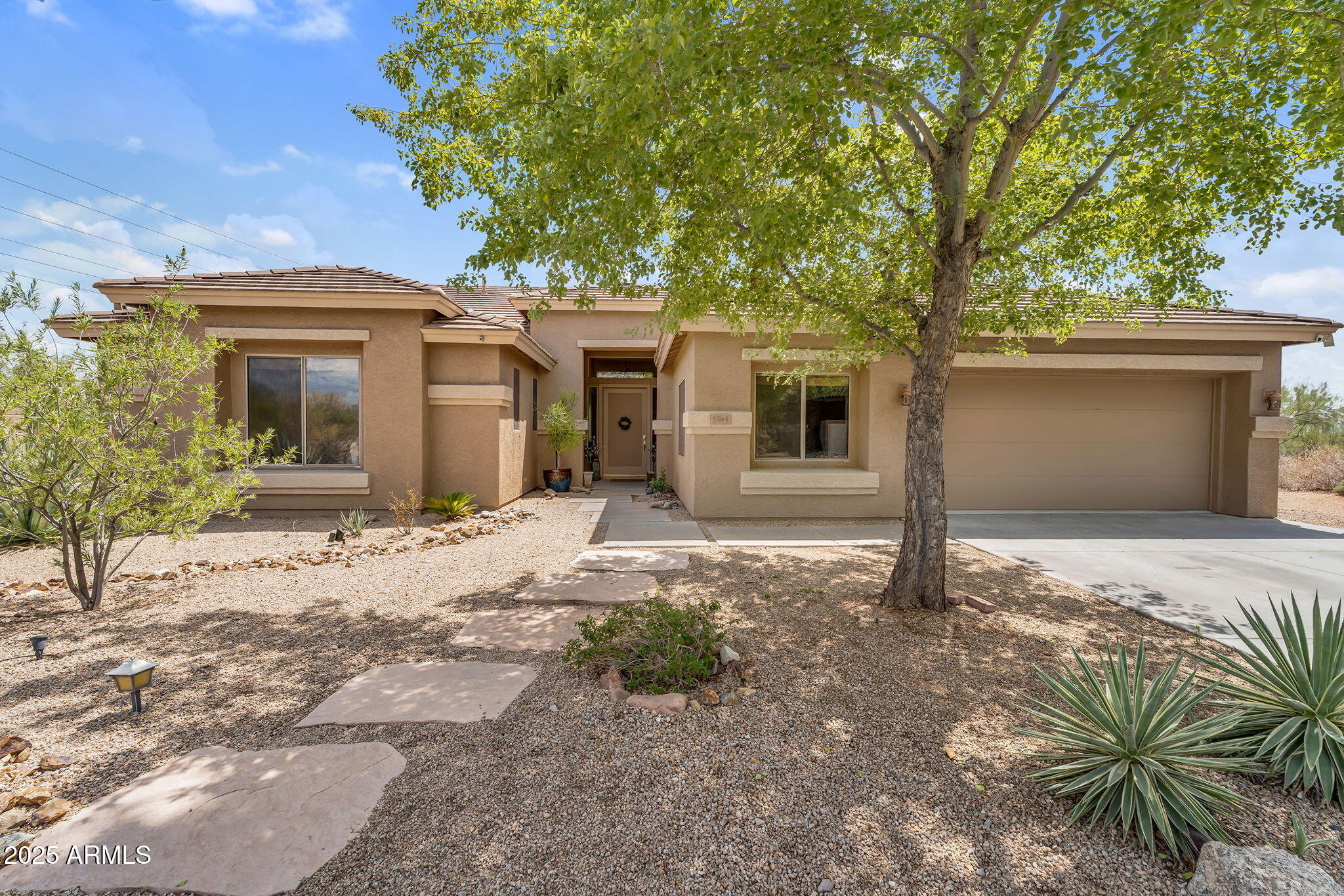 5544 E Dusty Wren Drive