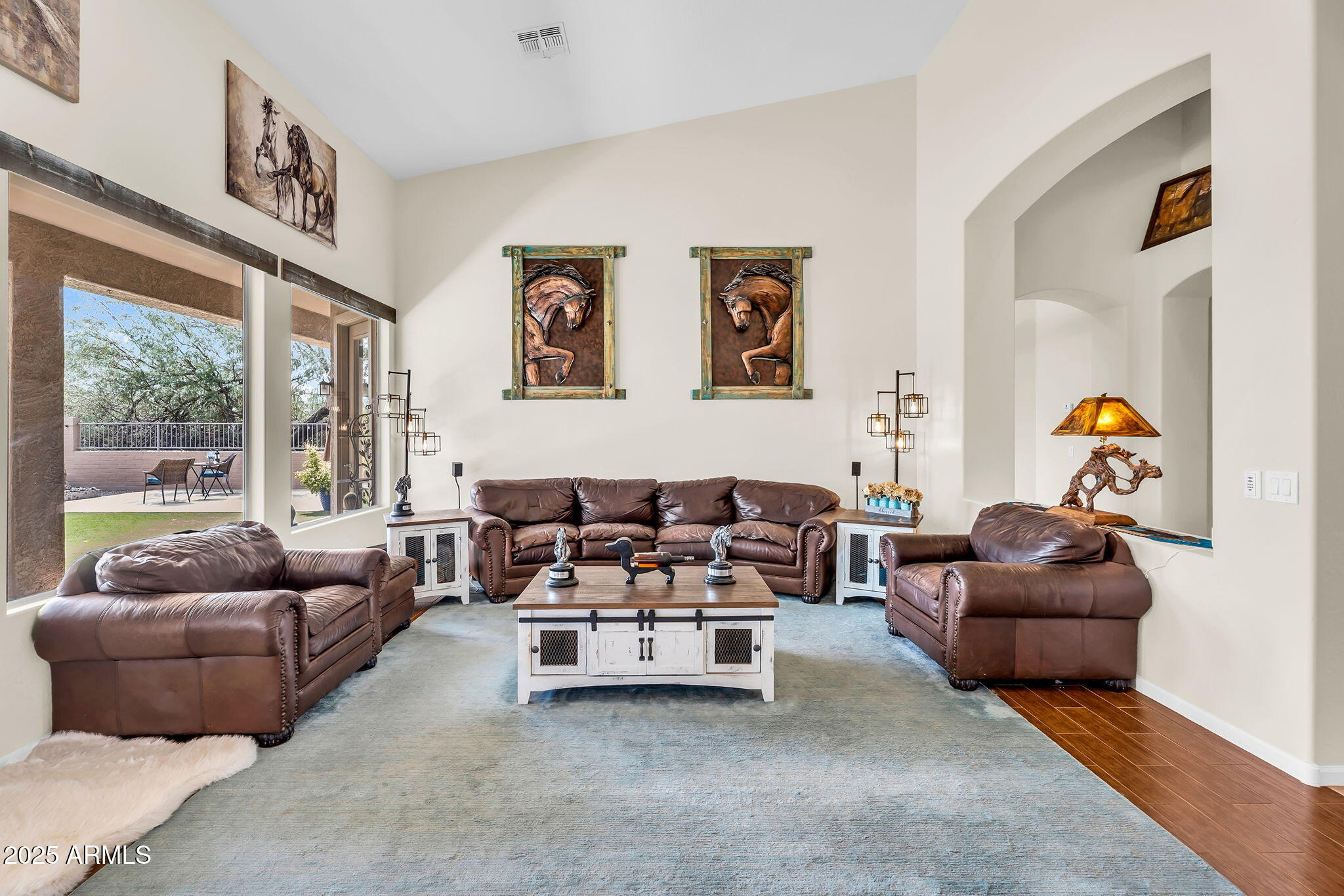 5544 E Dusty Wren Drive