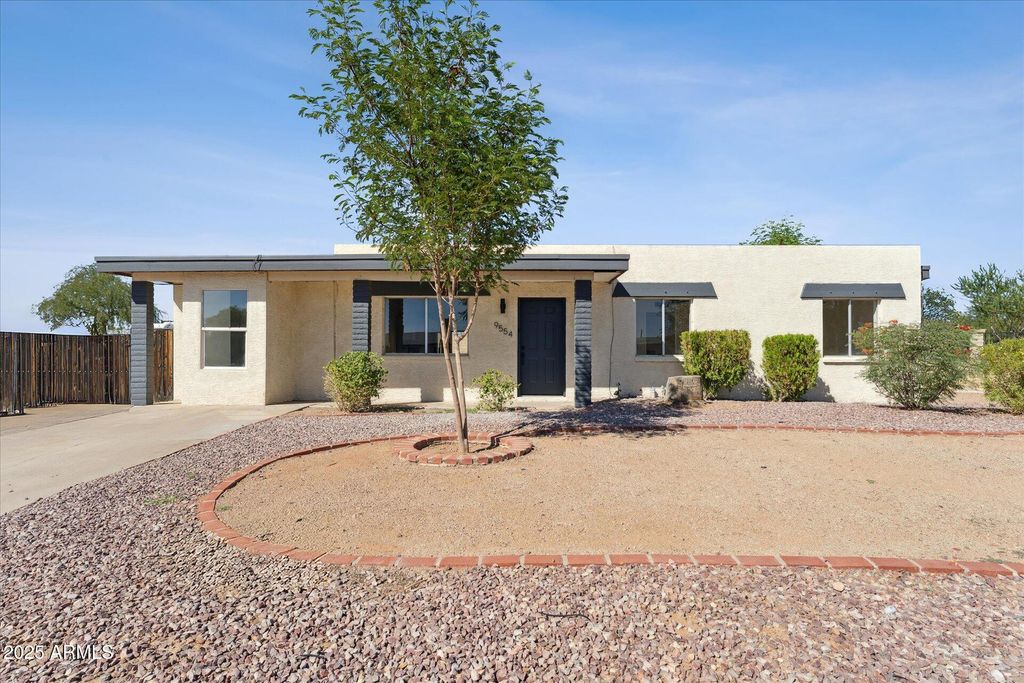 Photo of 9554 E Dallas Street, Mesa, AZ 85207 (MLS # 6928248)