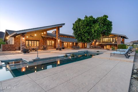 Photo of 6830 N 46th Place, Paradise Valley, AZ 85253 (MLS # 6860043)