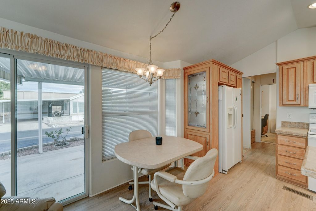 Photo of 111 S Greenfield Road #660, Mesa, AZ 85206 (MLS # 6926876)