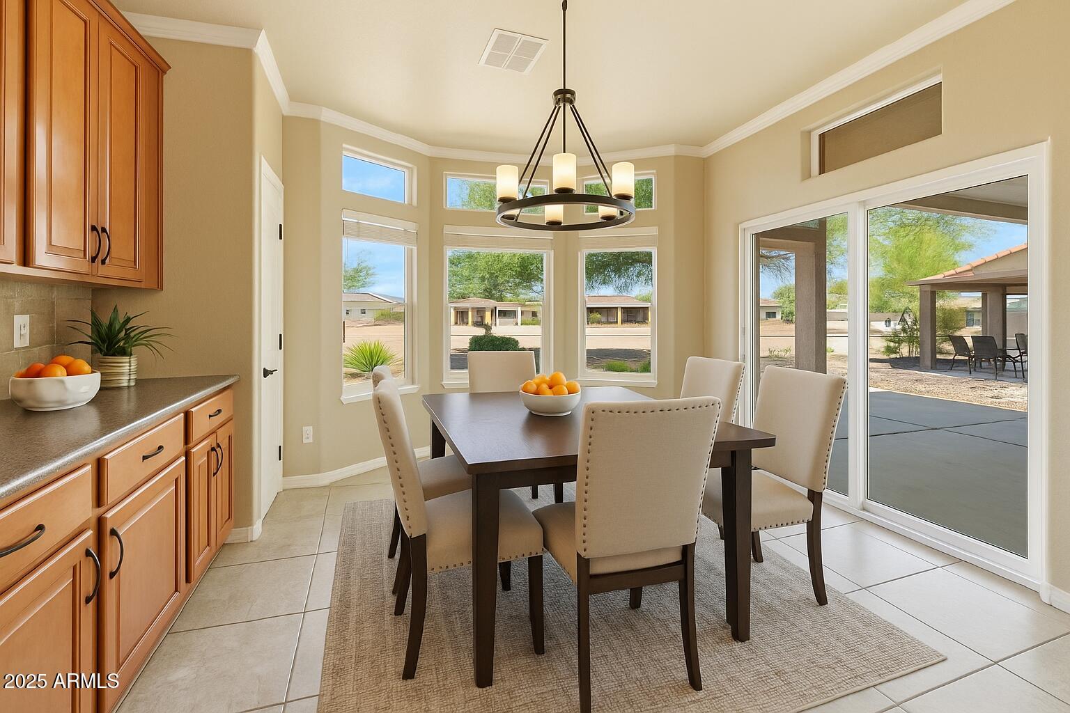 7373 E US HWY 60 -- 409